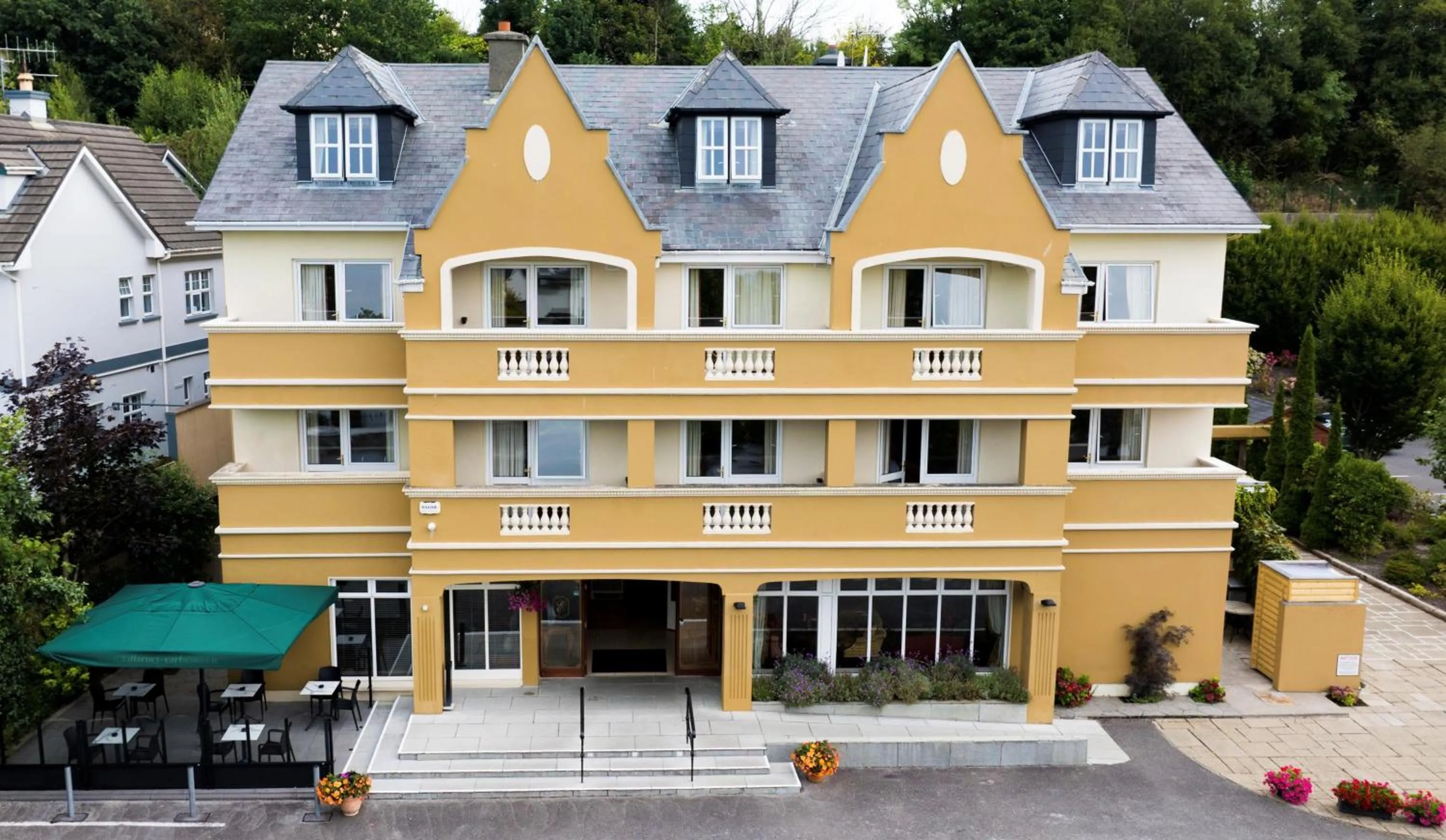 Property building in Earls Court House