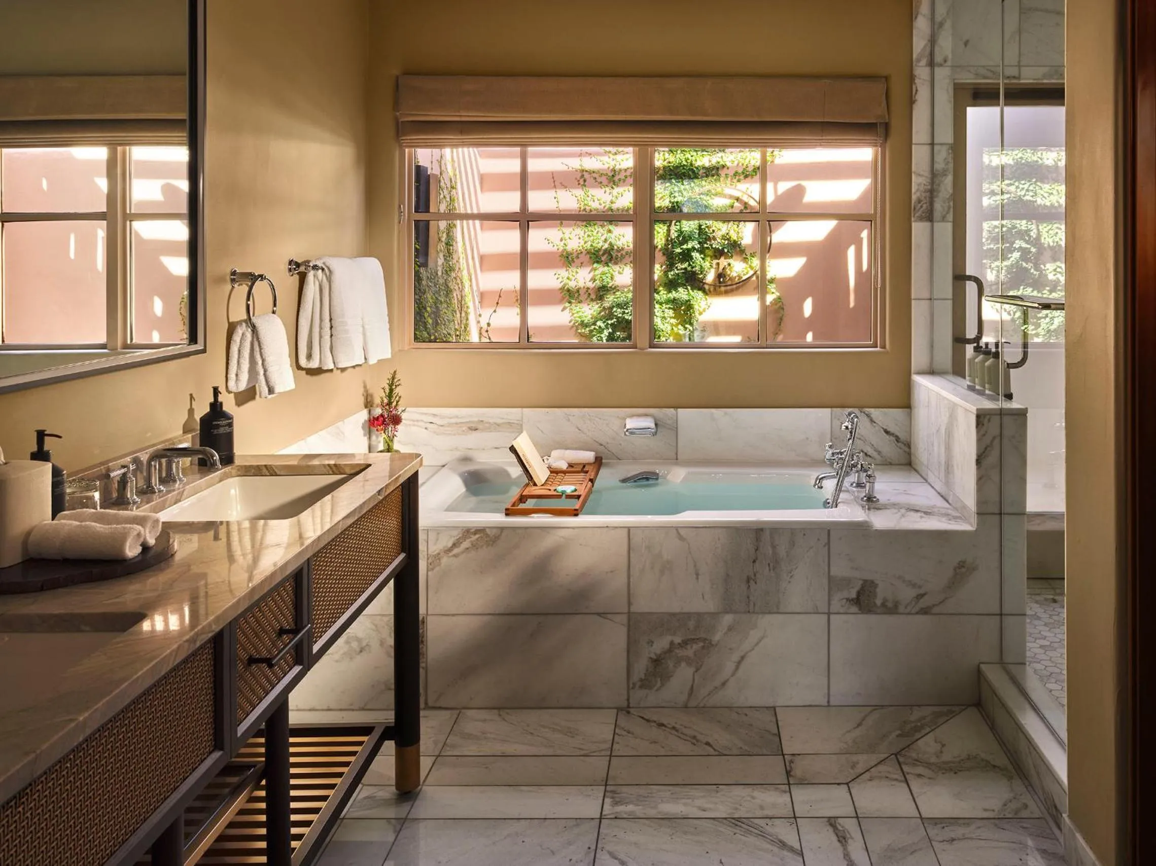 Bathroom, Bed in Four Seasons Resort Scottsdale at Troon North