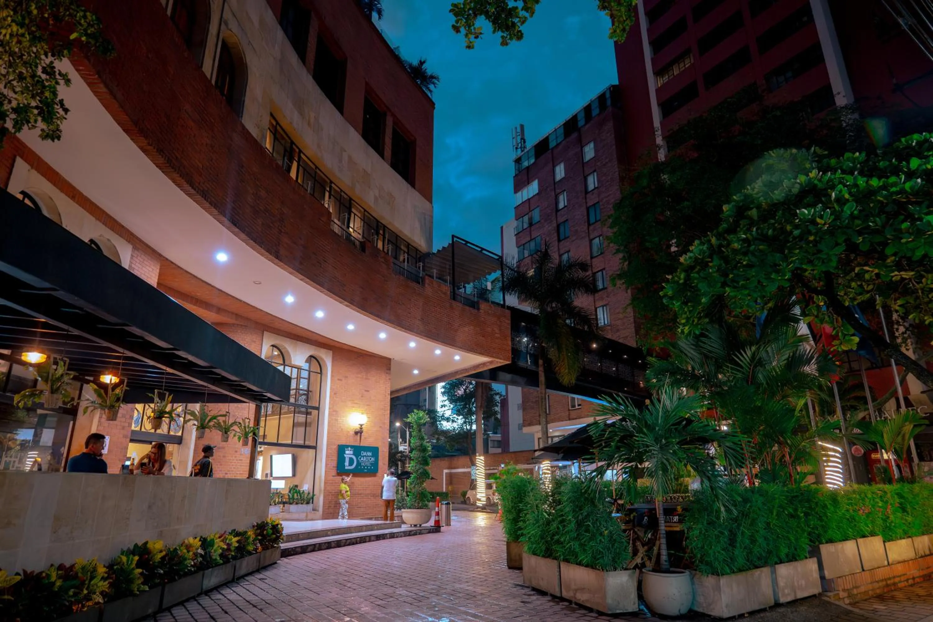 Street view in Hotel Dann Cali