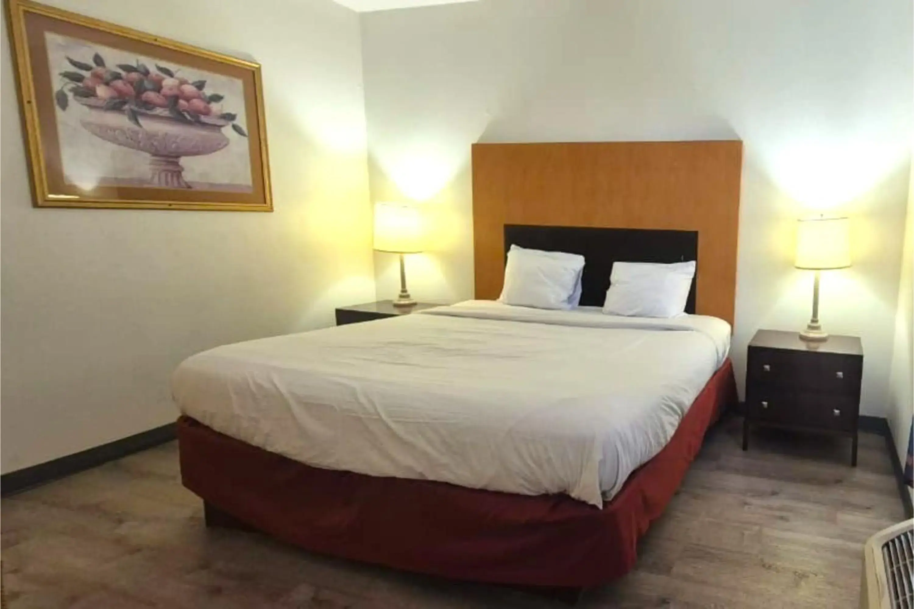 Bedroom, Bed in Kings Inn By OYO Calumet Park I-57 Bedroom, Bed in Kings Inn By OYO Calumet Park I-57