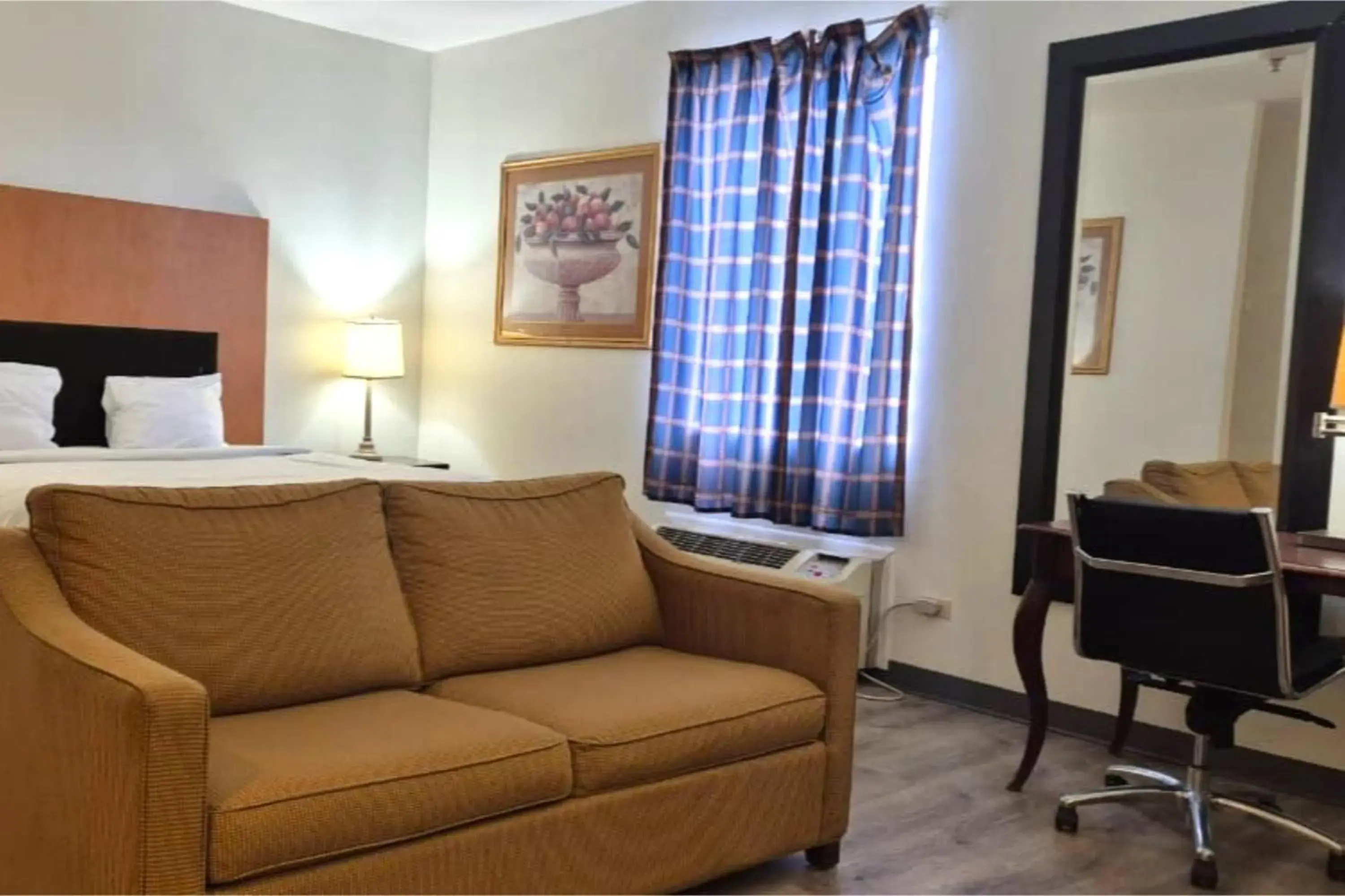 Bedroom, Bed in Kings Inn By OYO Calumet Park I-57 Bedroom, Bed in Kings Inn By OYO Calumet Park I-57