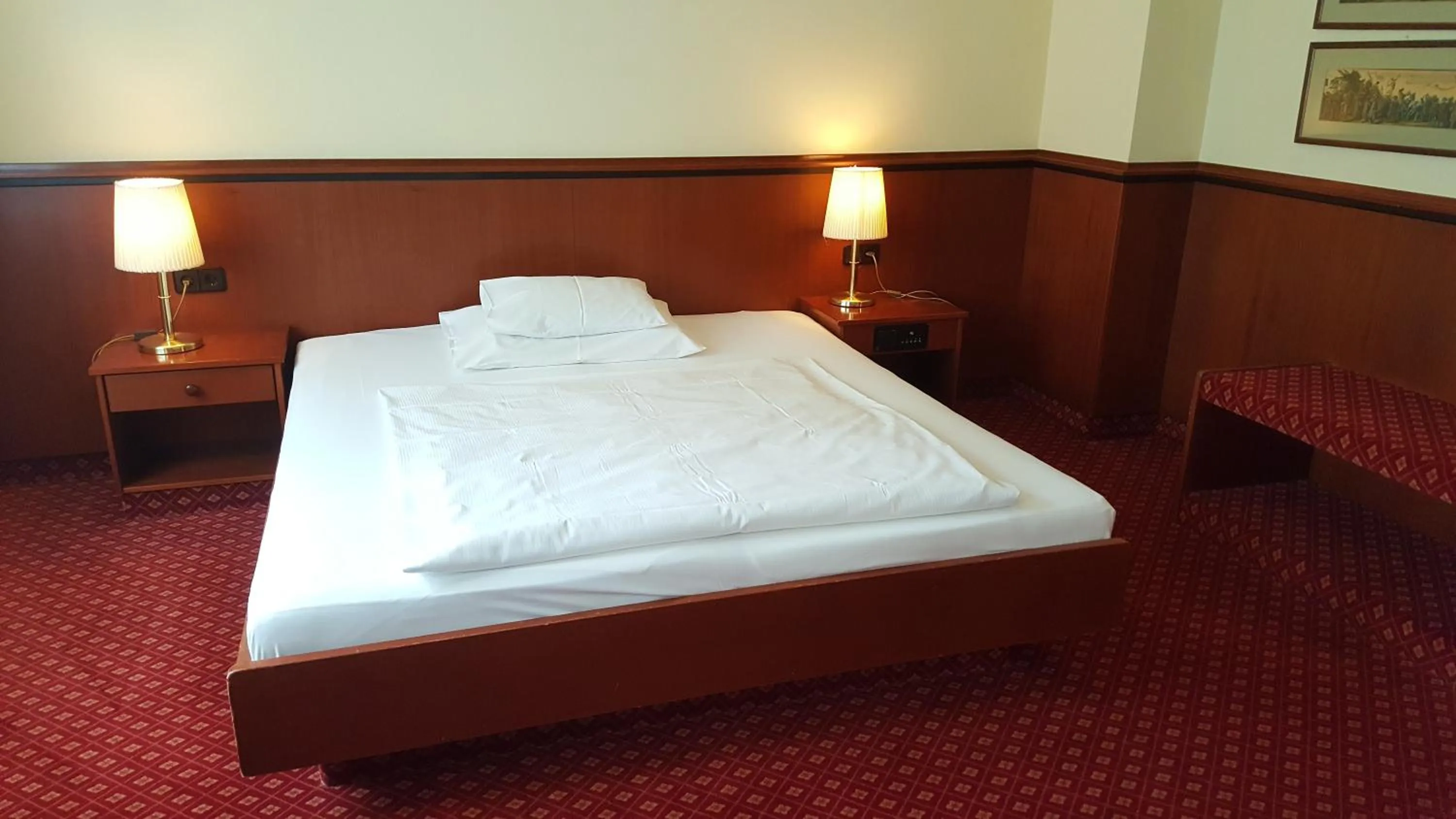 Bedroom, Bed in Landhotel Jagdhof