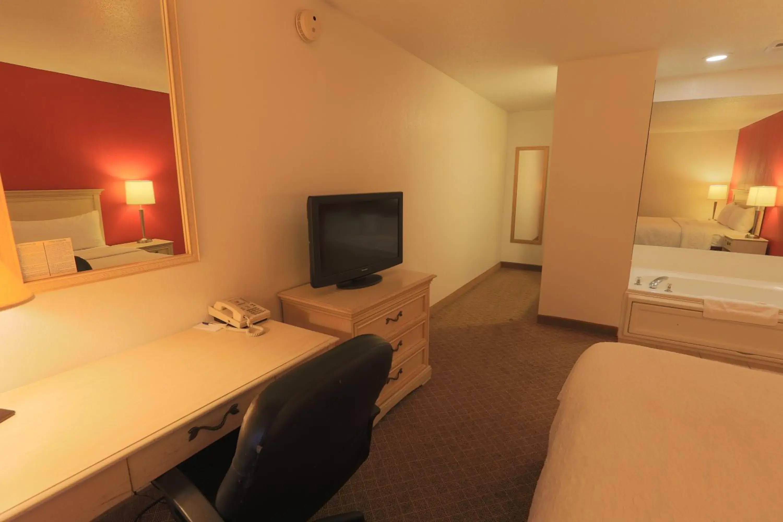 Decorative detail, Bed in Days Inn by Wyndham Calumet Park Decorative detail, Bed in Days Inn by Wyndham Calumet Park