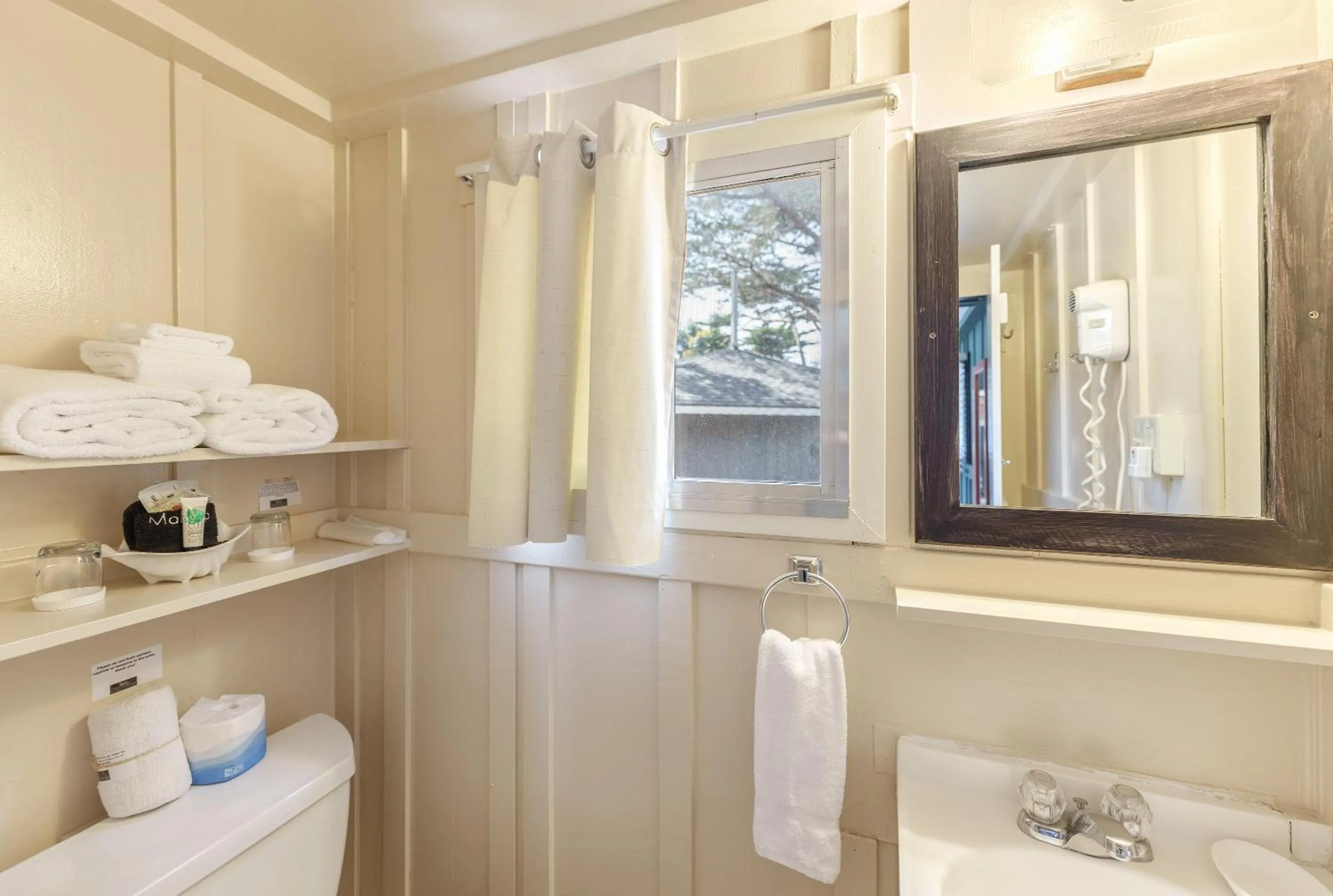 Bathroom in Carmel River Inn & Cottages