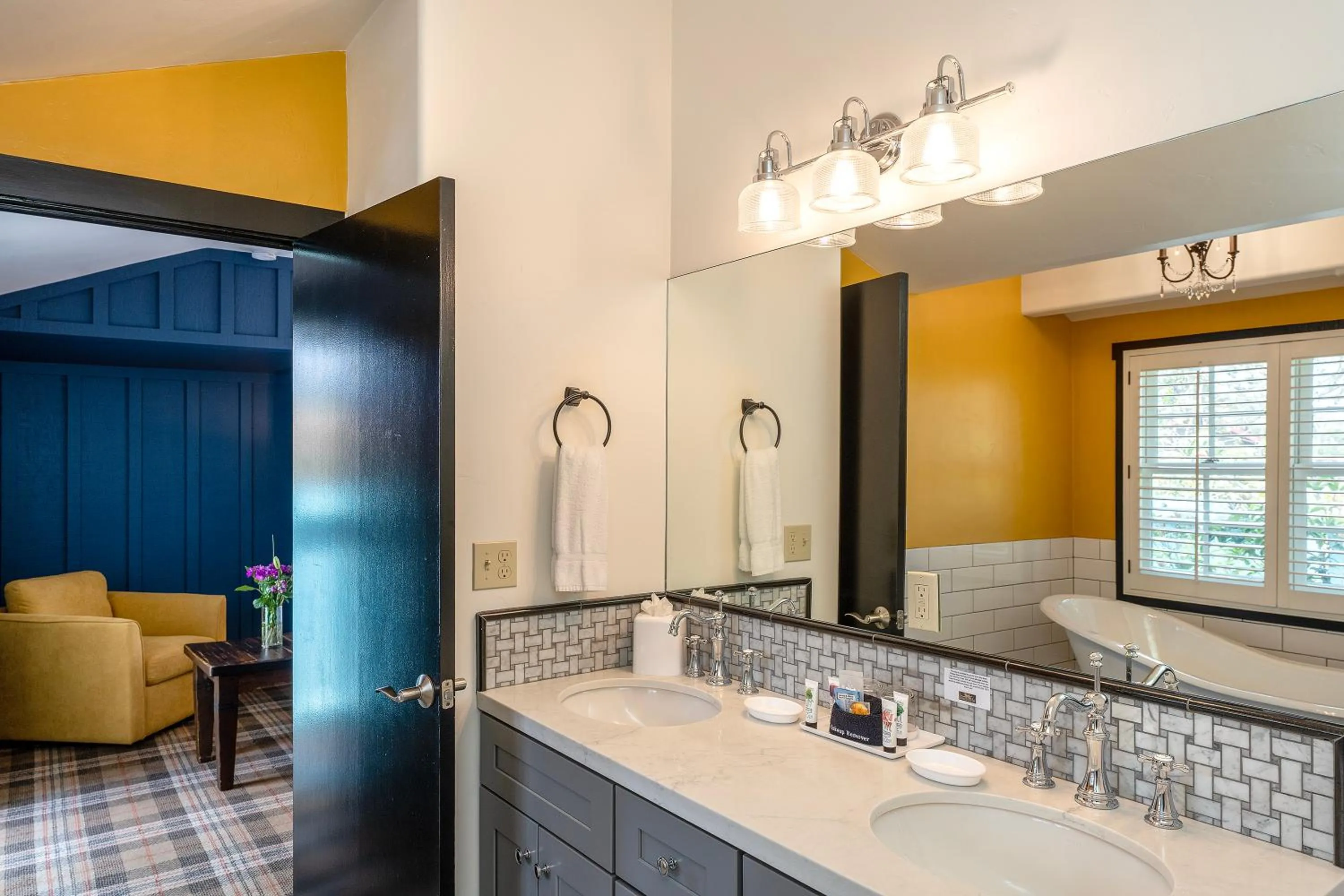 Bathroom in Carmel River Inn & Cottages