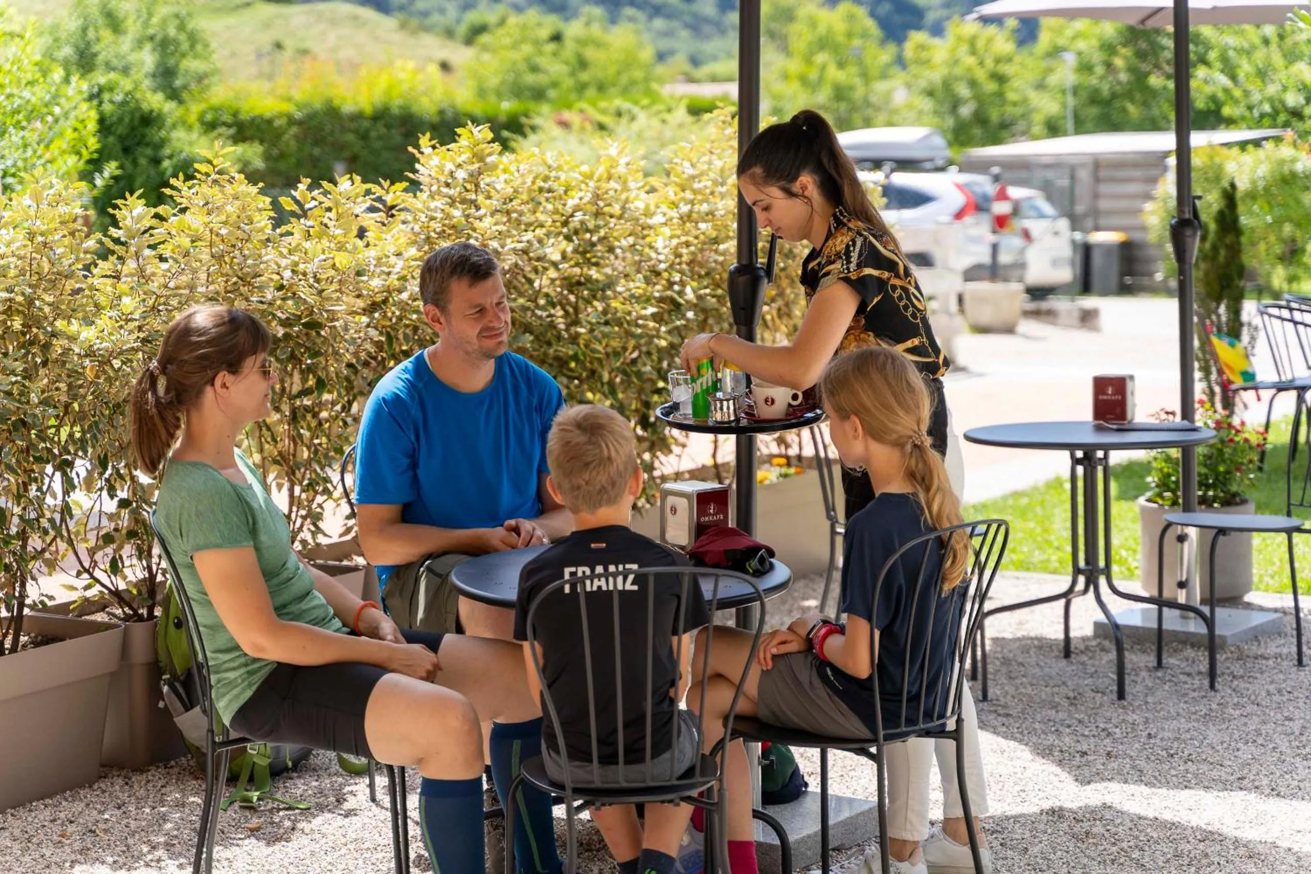 Restaurant/places to eat in Ledro Lake Suite "Pur"