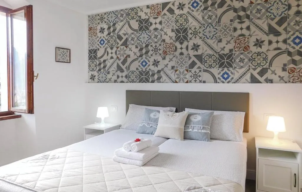 Bedroom, Bed in Ledro Lake Suite "Pur"