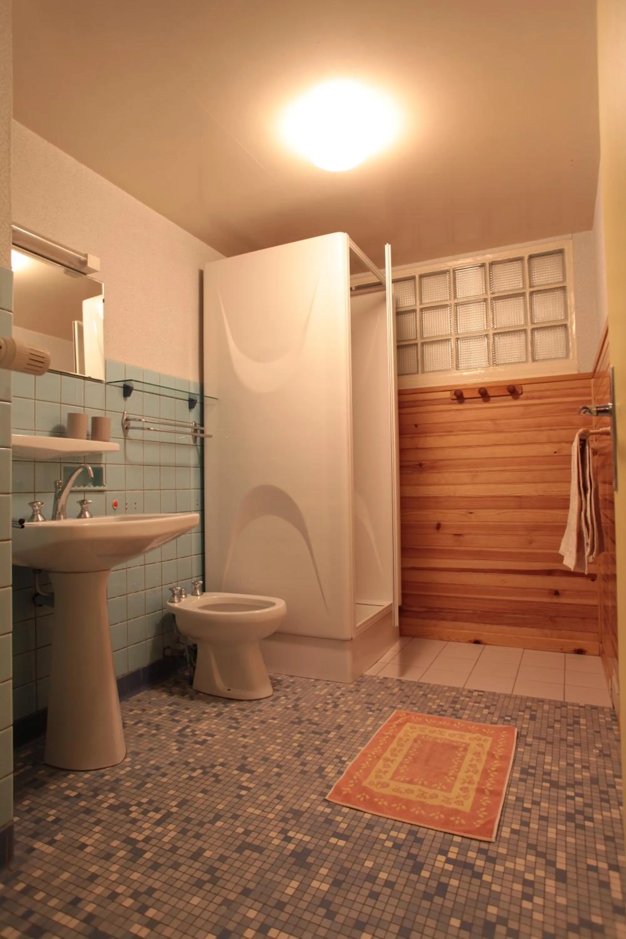 Bathroom in Chambres d'hôtes Domaine des Iris