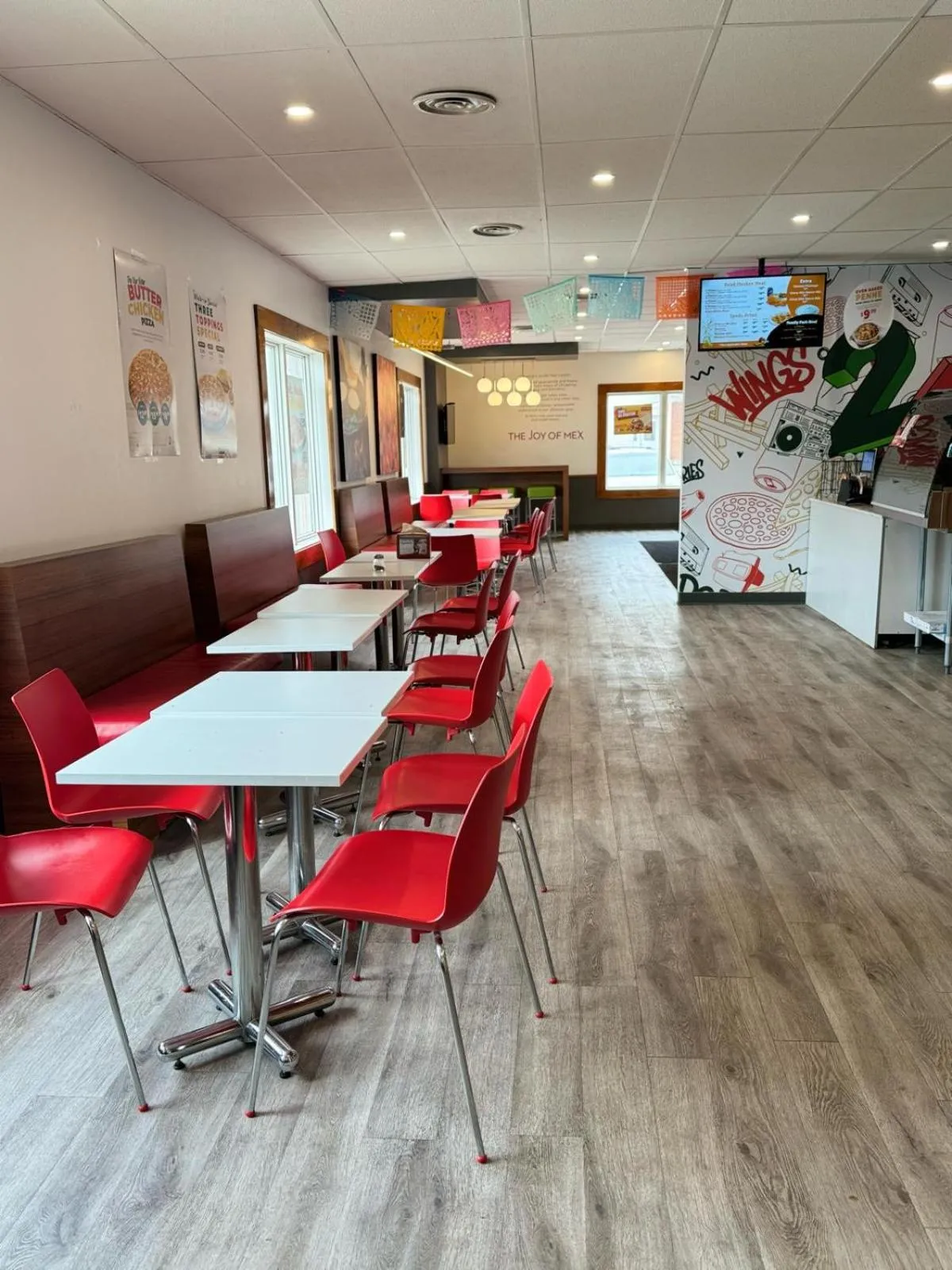 Restaurant/places to eat in Travel Inn Cochrane