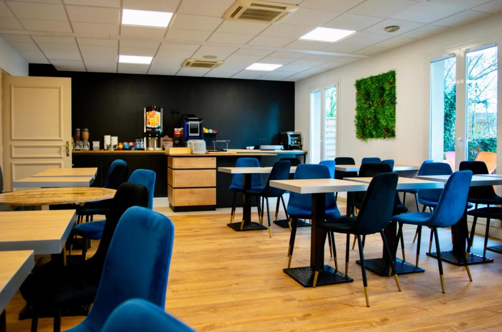 Property building in Tulip Inn Honfleur Residence &amp; Spa