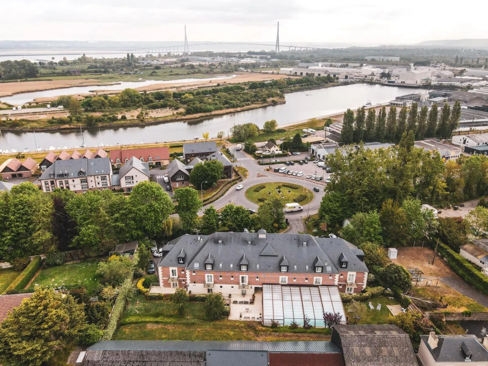 Bird&#x27;s eye view in Tulip Inn Honfleur Residence &amp; Spa