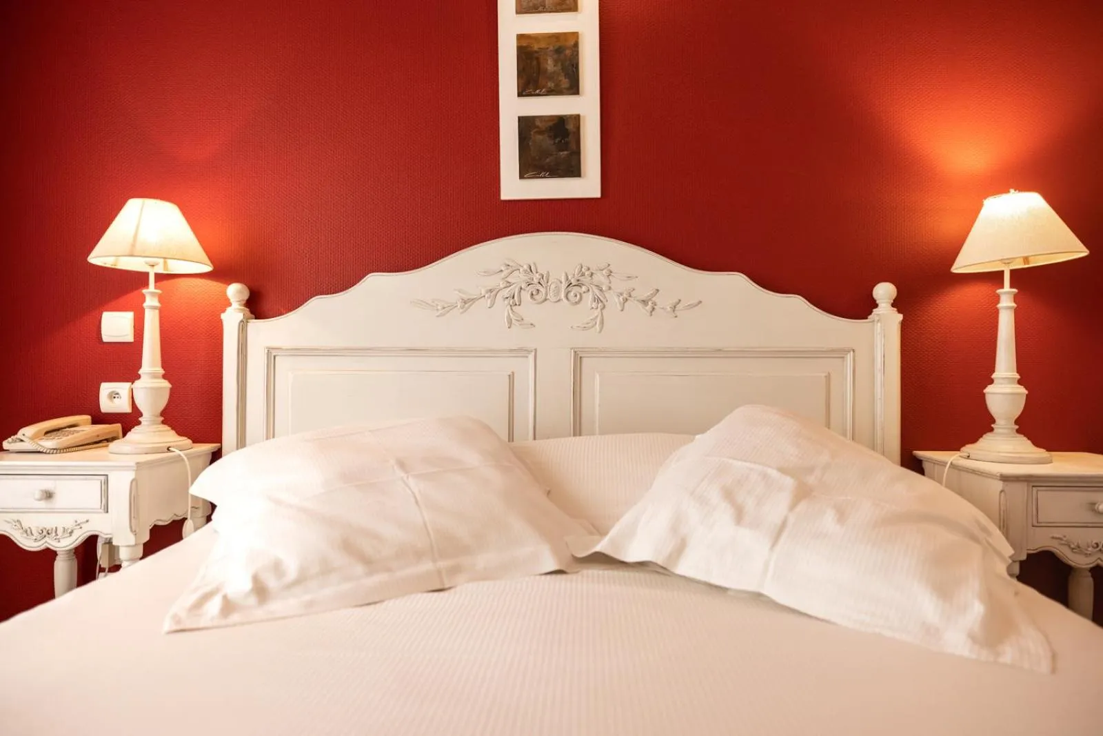Photo of the whole room, Bed in Tulip Inn Honfleur Residence &amp; Spa