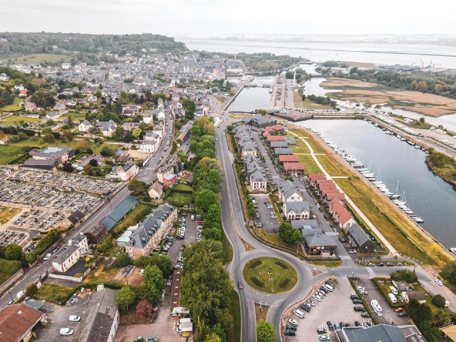 Bird&#x27;s eye view in Tulip Inn Honfleur Residence &amp; Spa