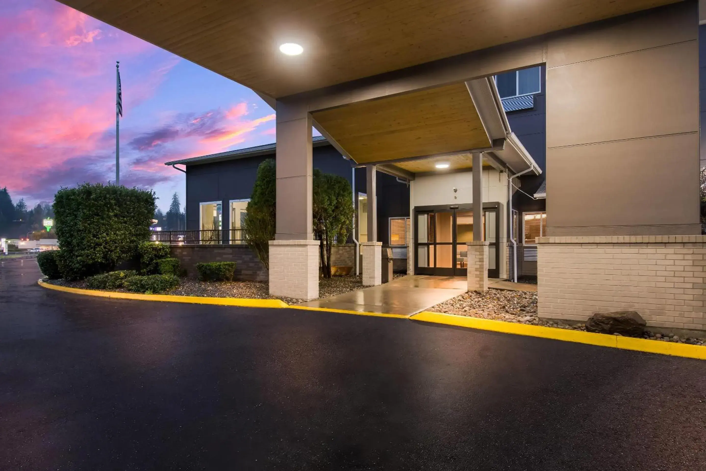 Property building in Sleep Inn Kelso Longview Property building in Sleep Inn Kelso Longview