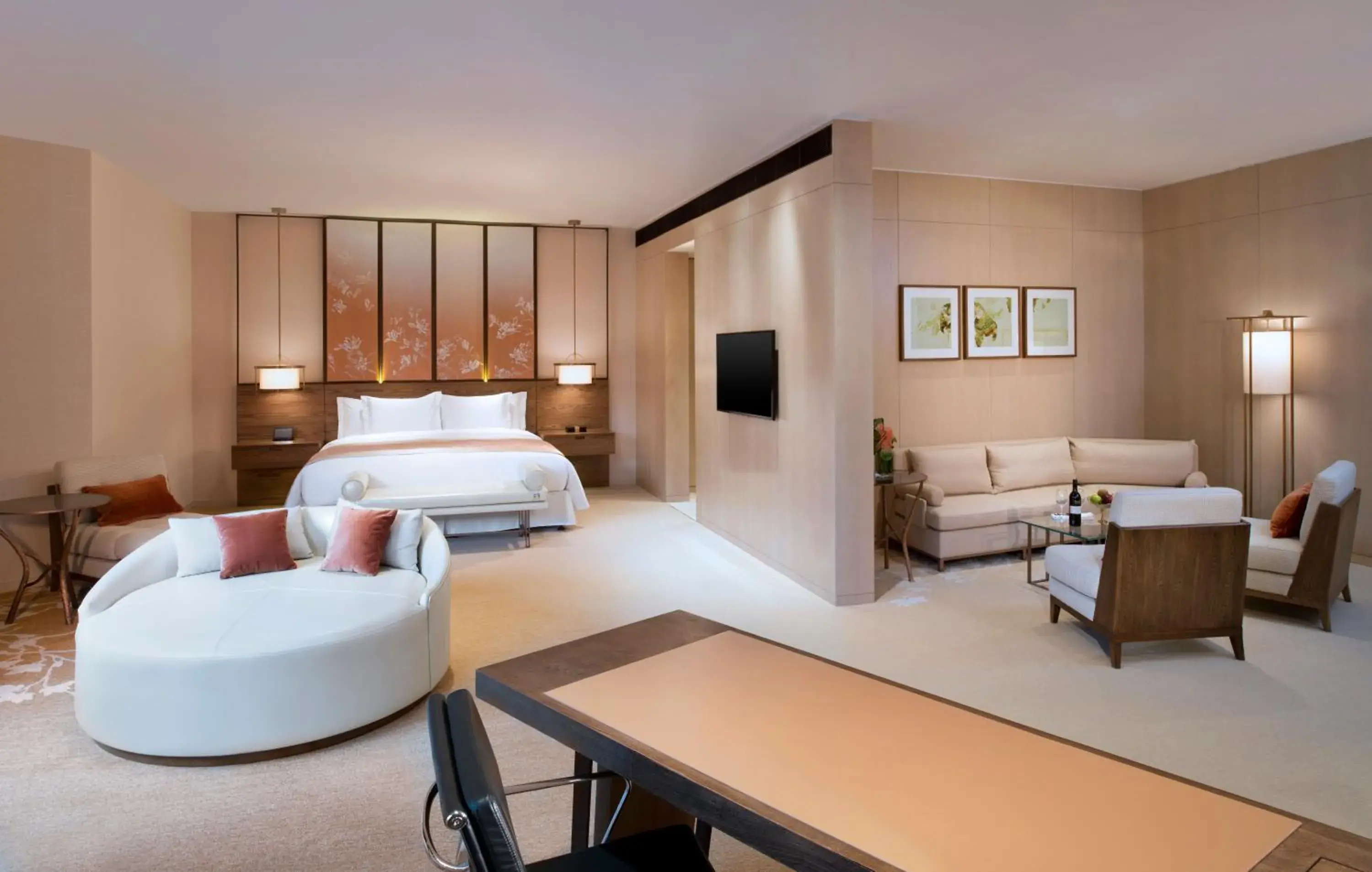 Property building, Bed in HUALUXE Shanghai Twelve At Hengshan Property building, Bed in HUALUXE Shanghai Twelve At Hengshan