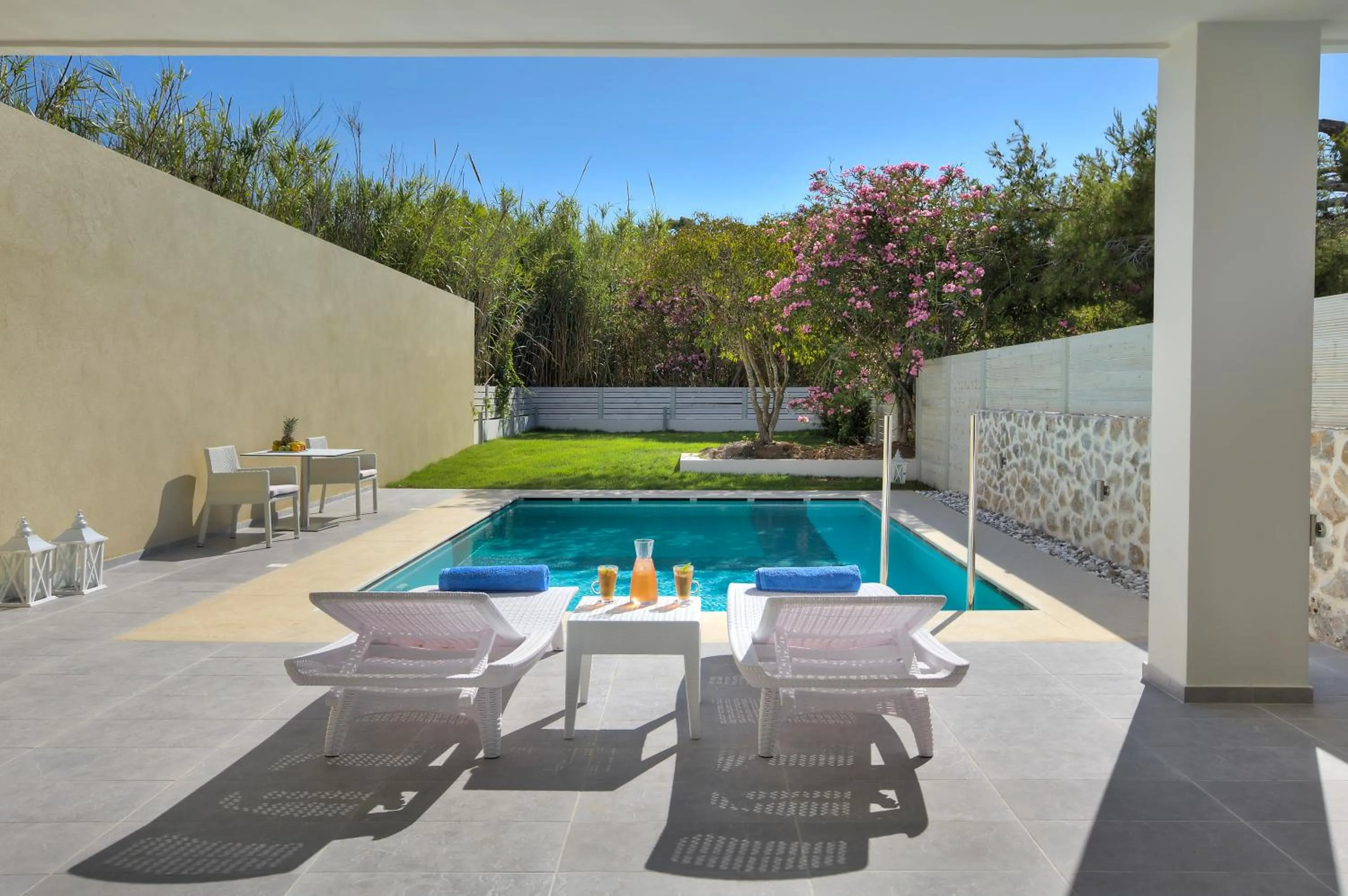 Day in Caravia Beach Hotel