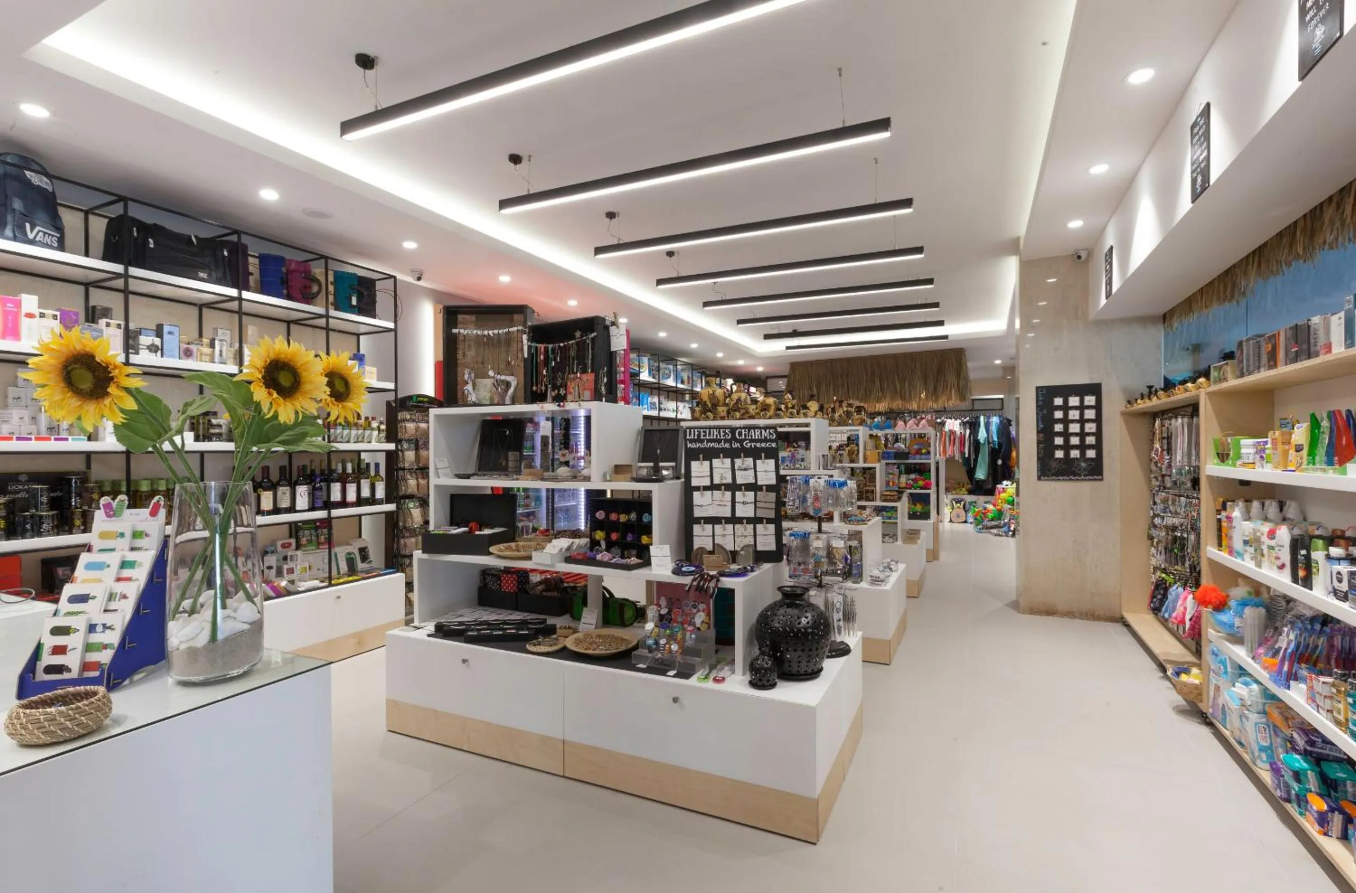 On-site shops in Caravia Beach Hotel