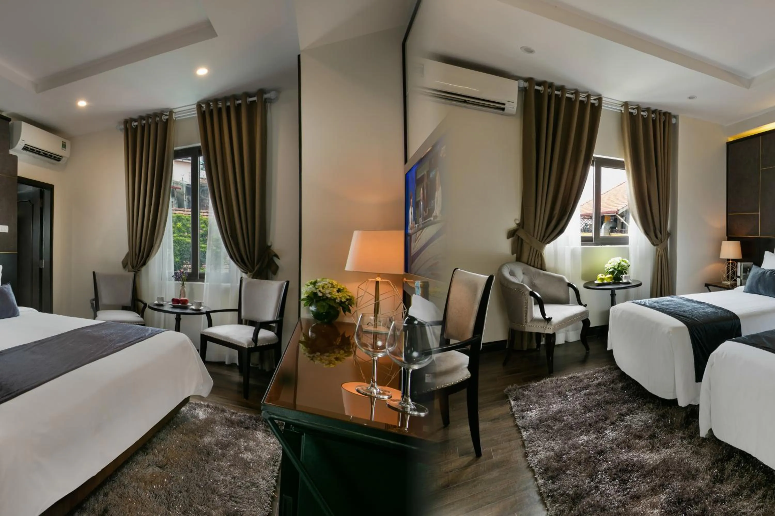 Property building, Bed in La Santé Hotel & Spa