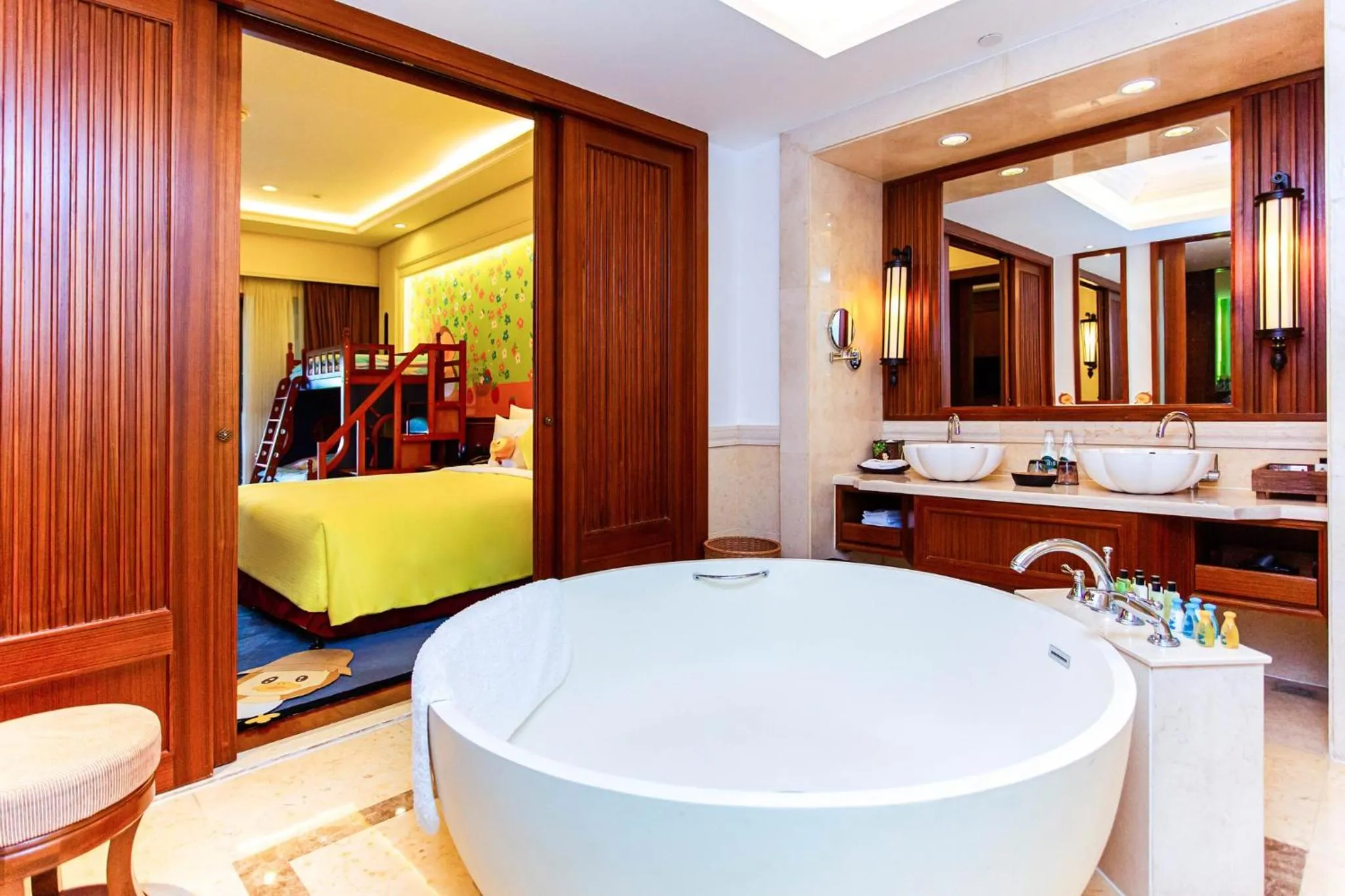 Photo of the whole room in InterContinental Xishuangbanna Resort by IHG