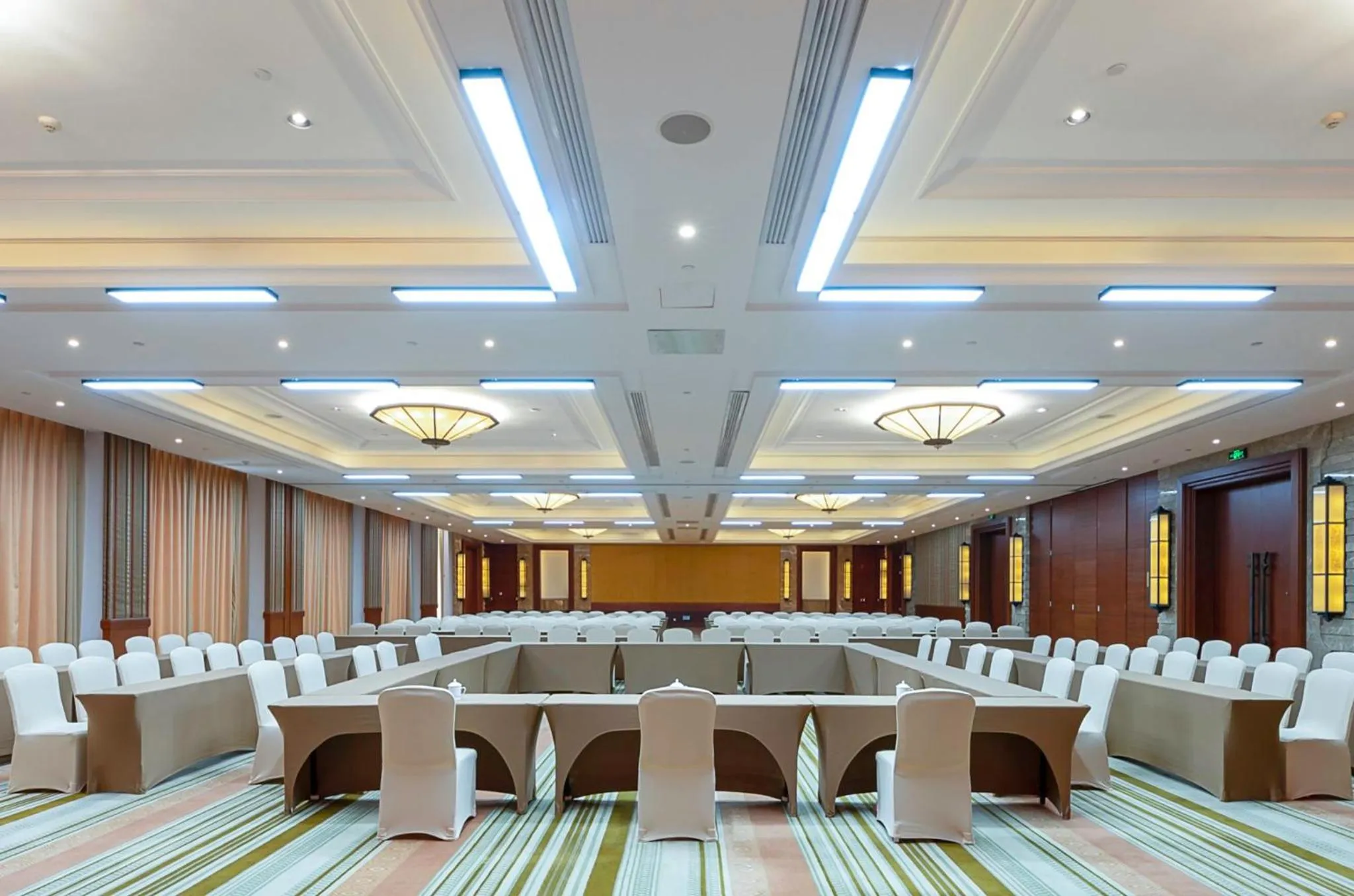 Meeting/conference room in InterContinental Xishuangbanna Resort by IHG