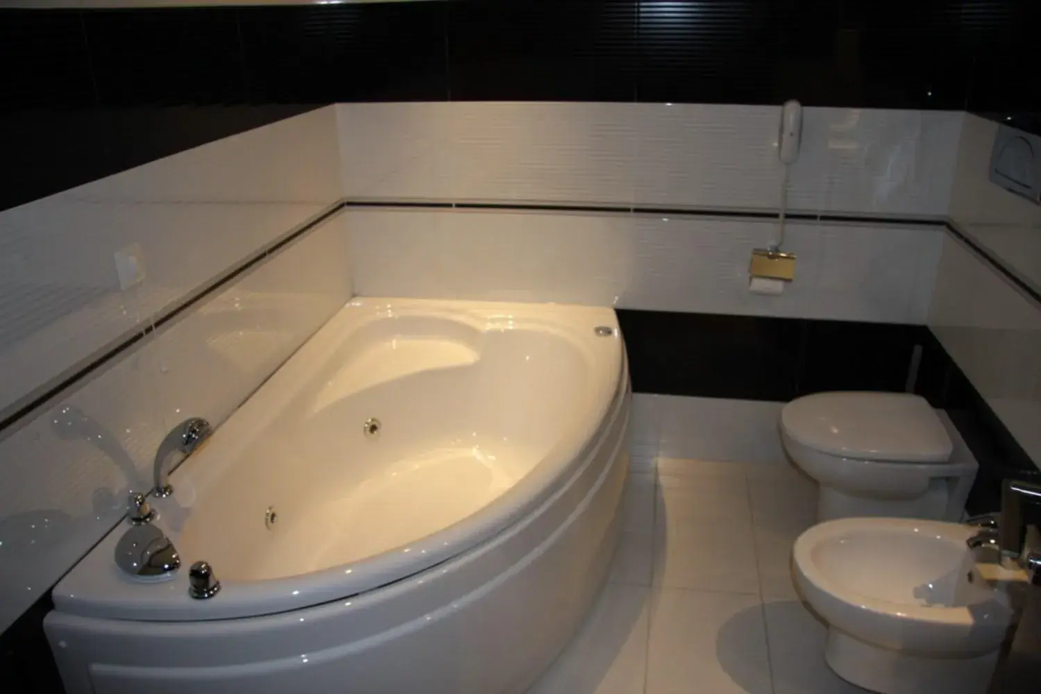 Bathroom in Garden of Eden Complex Bathroom in Garden of Eden Complex