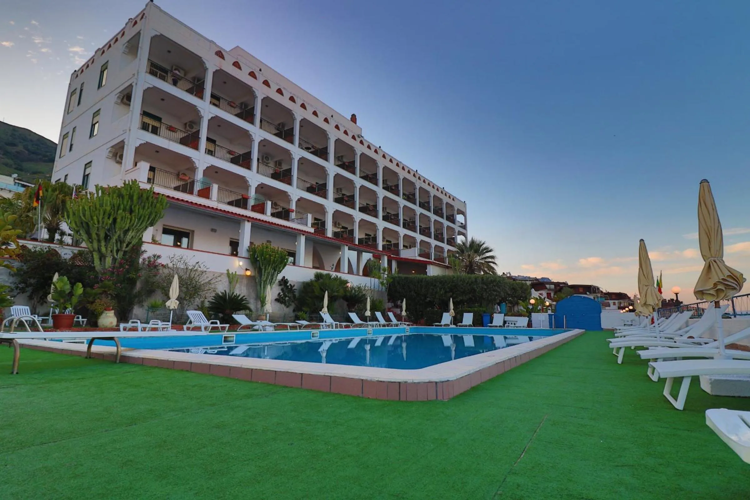 Property building in Park Hotel Silemi