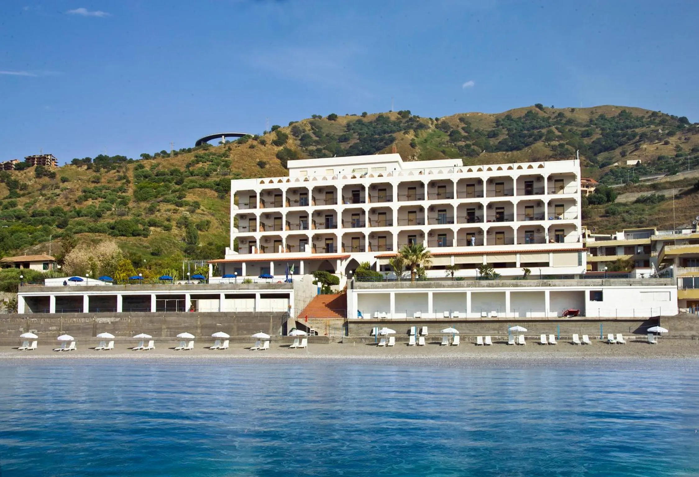 Facade/entrance in Park Hotel Silemi