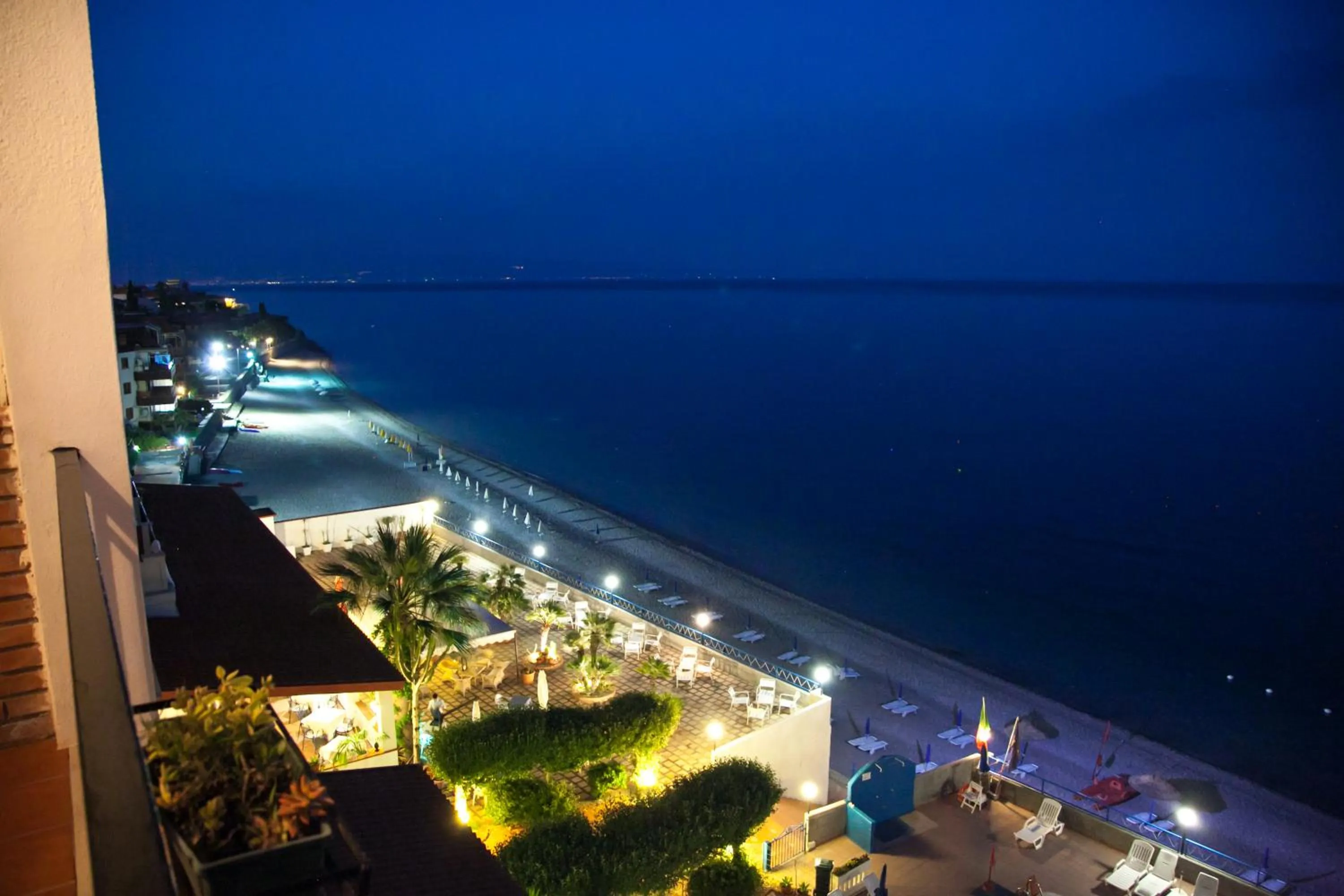 Night in Park Hotel Silemi