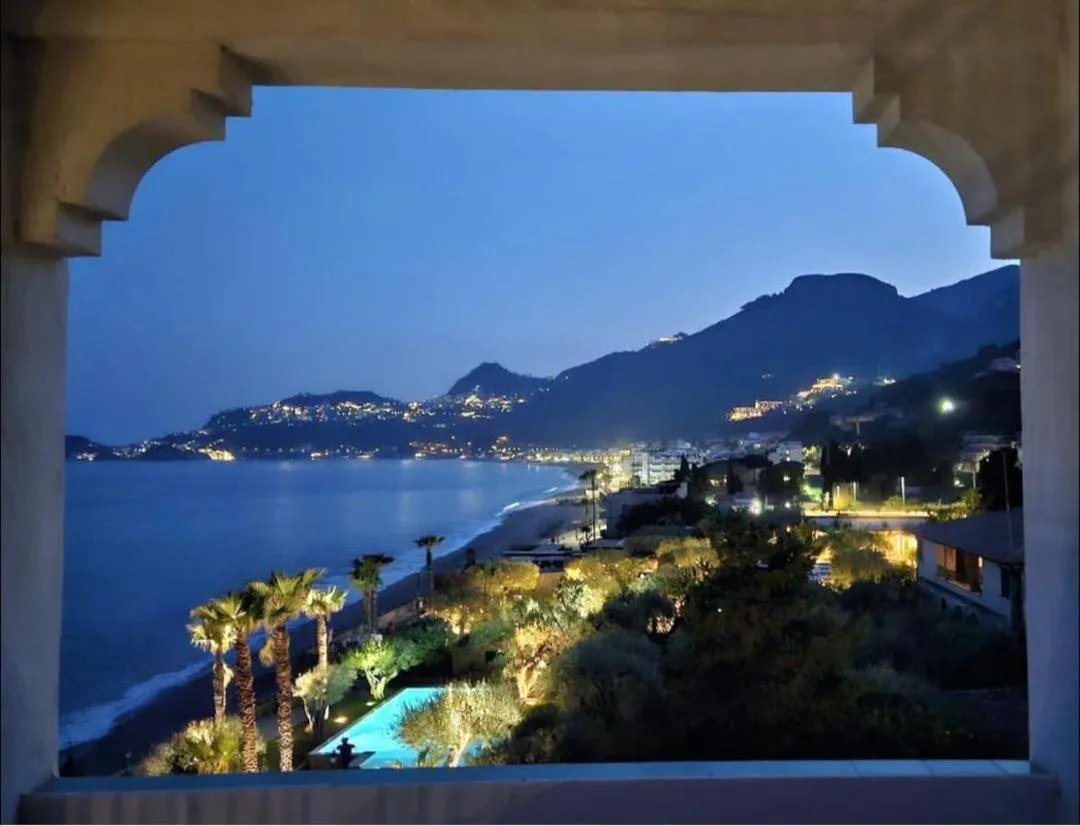 Night in Park Hotel Silemi