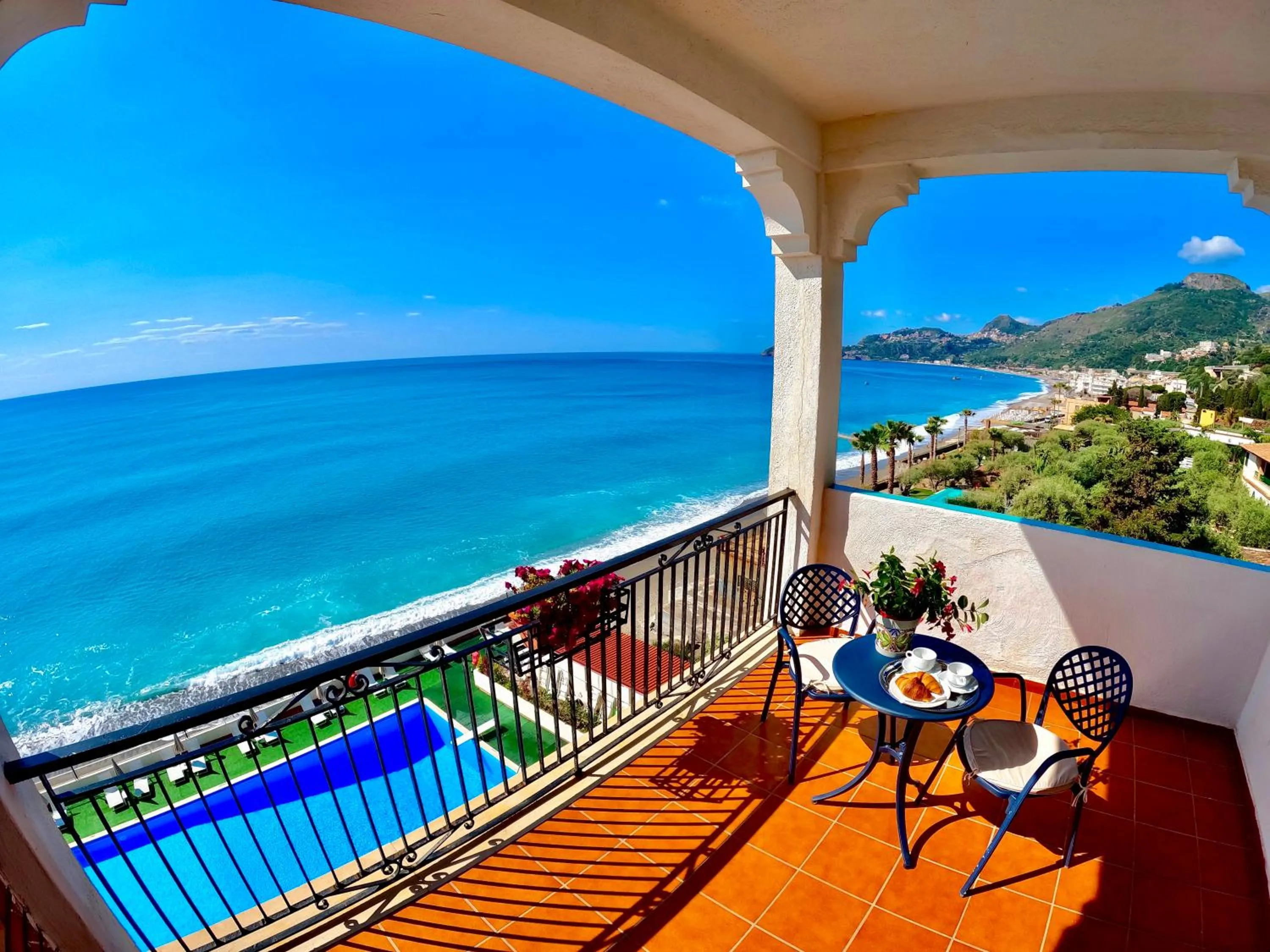 Natural landscape in Park Hotel Silemi