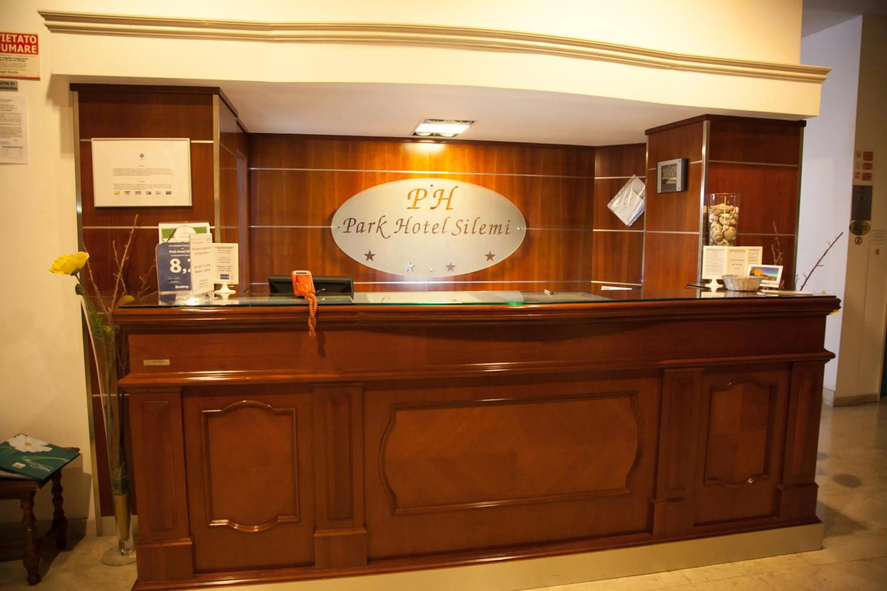 Lobby or reception in Park Hotel Silemi