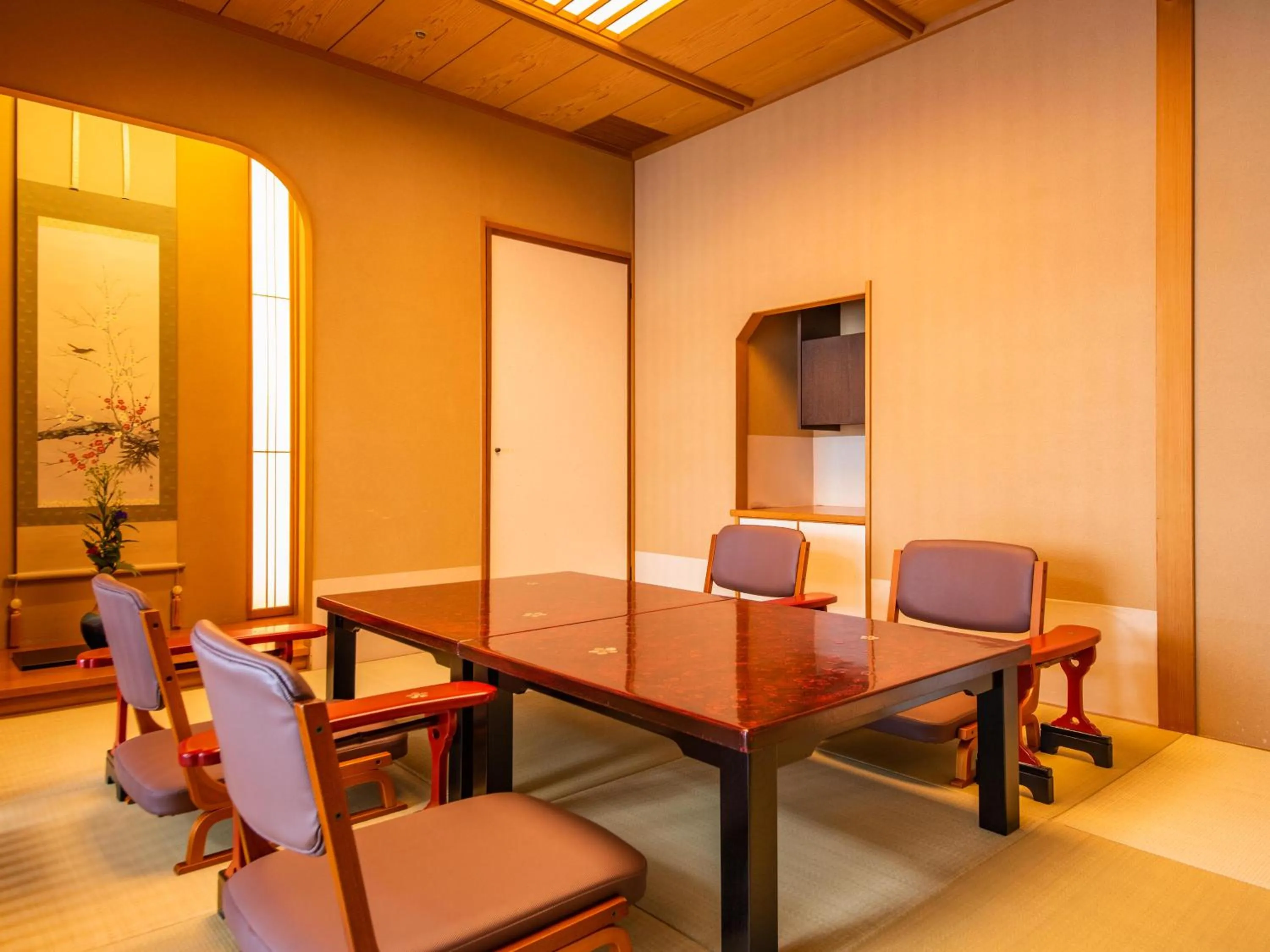 Yamashiro Onsen Miyabi no Yado Kaga Hyakumangoku