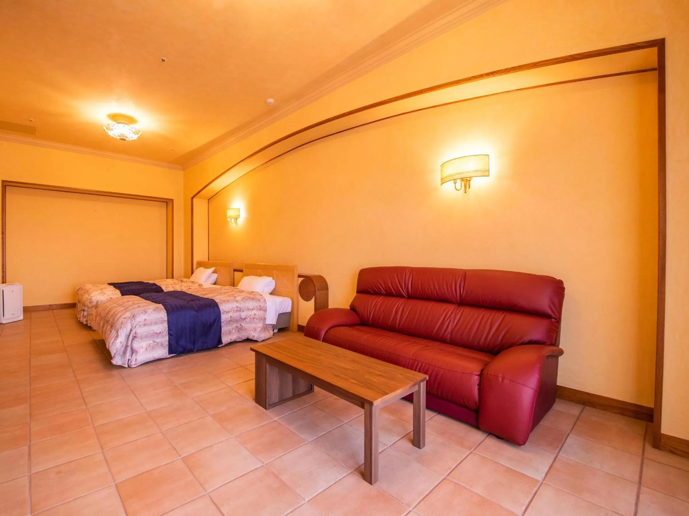 Photo of the whole room in Yamashiro Onsen Miyabi no Yado Kaga Hyakumangoku