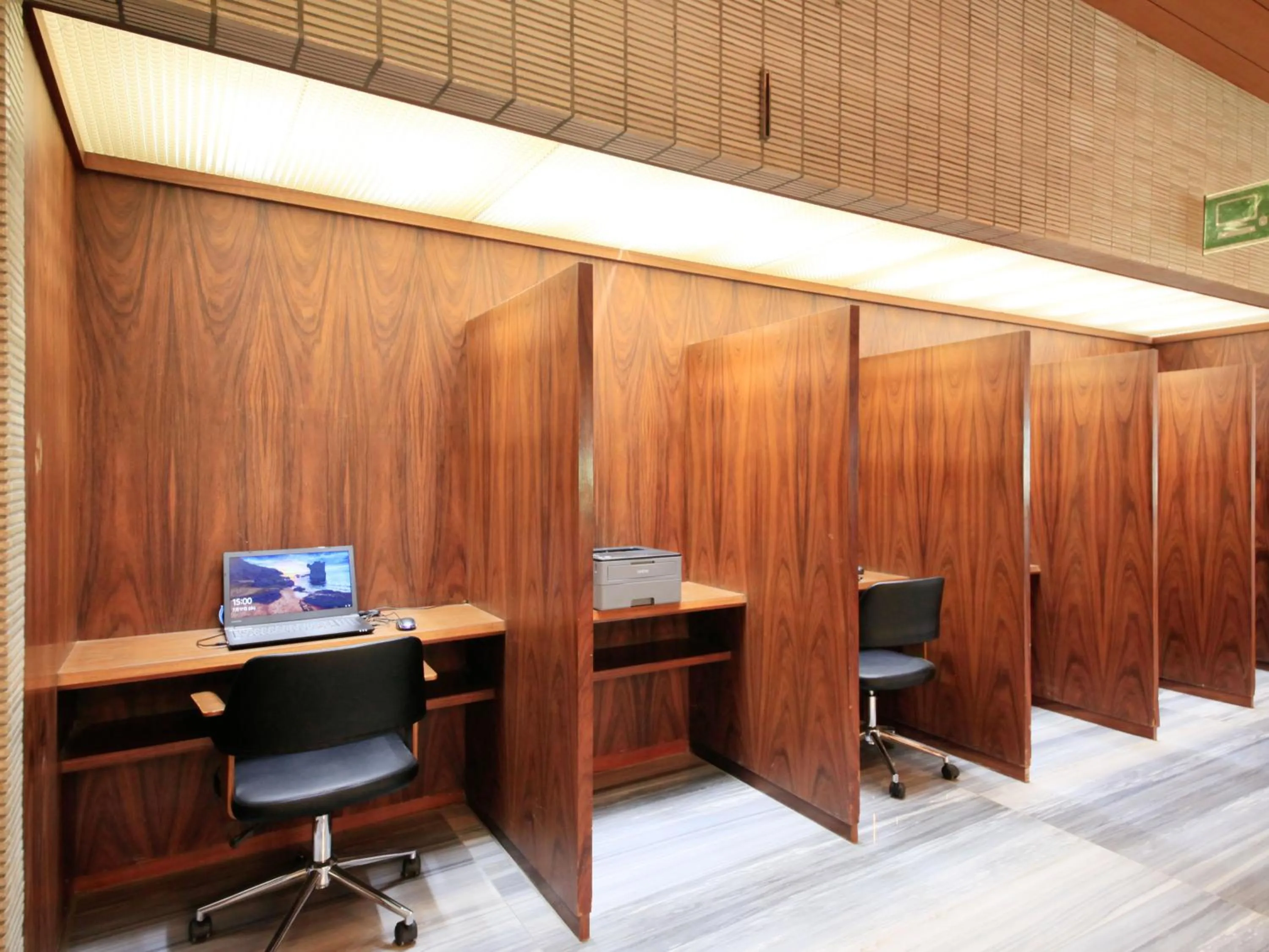 Yamashiro Onsen Miyabi no Yado Kaga Hyakumangoku