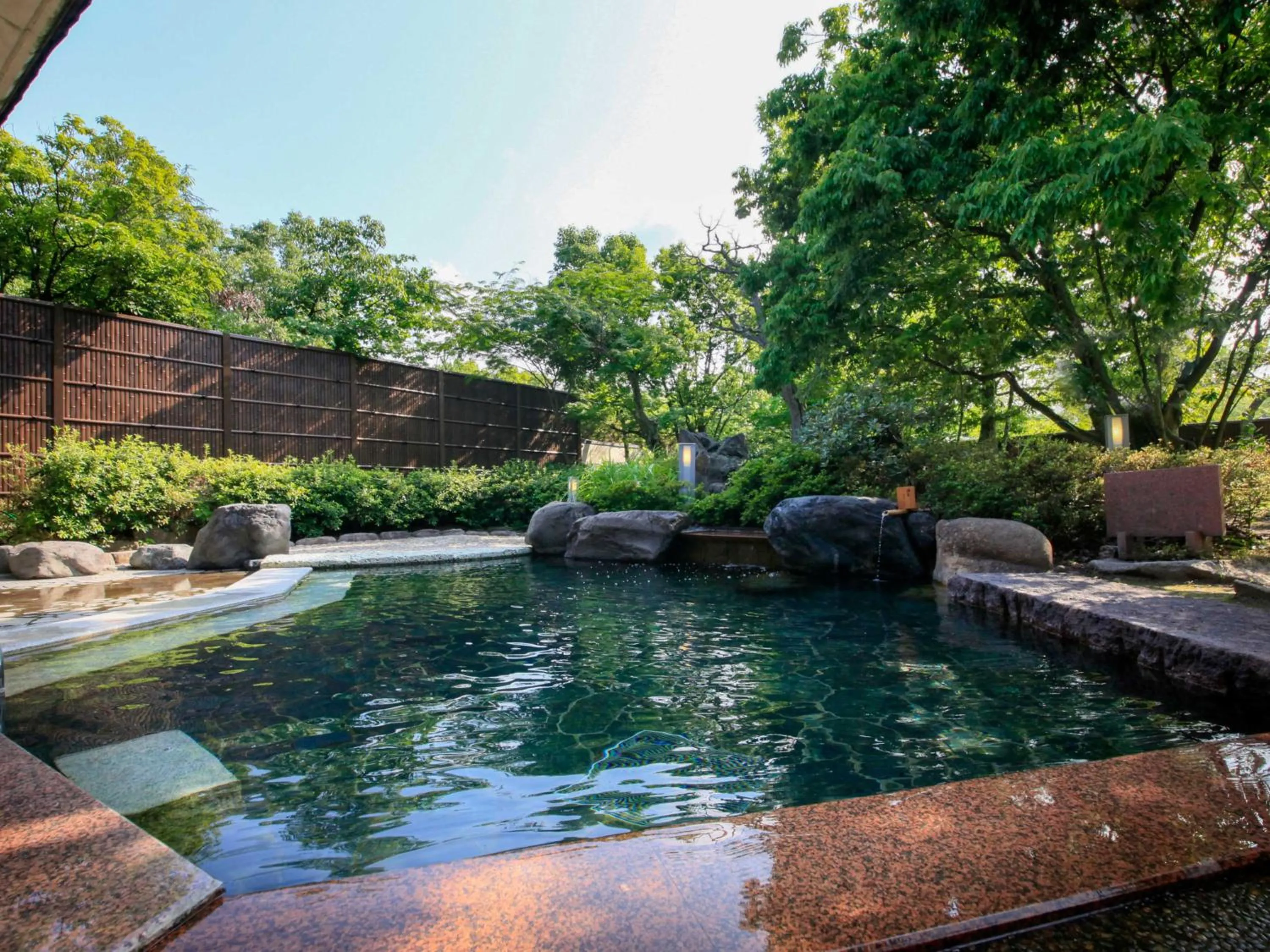 Yamashiro Onsen Miyabi no Yado Kaga Hyakumangoku