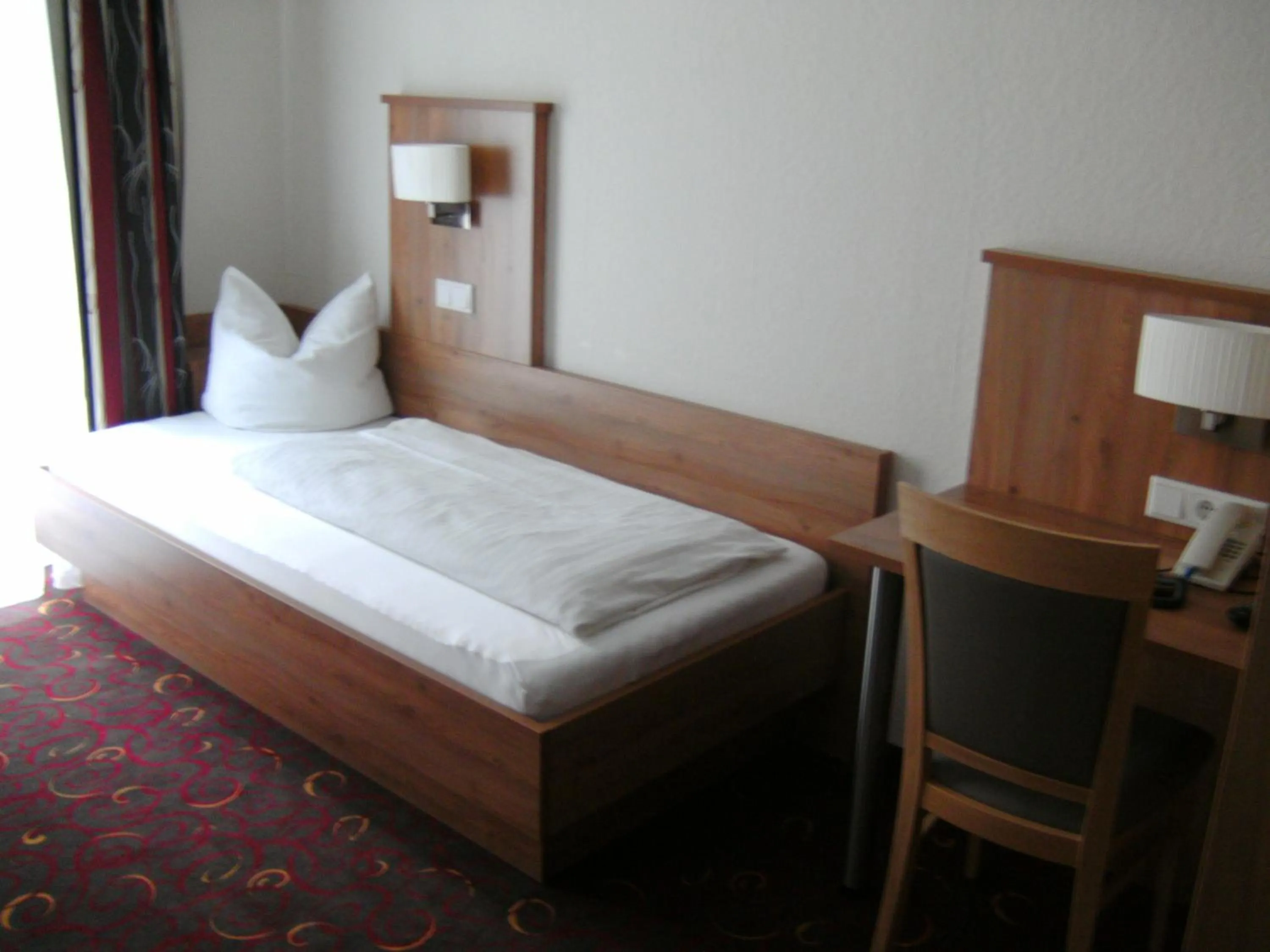Photo of the whole room, Bed in Hotel garni Fuchs