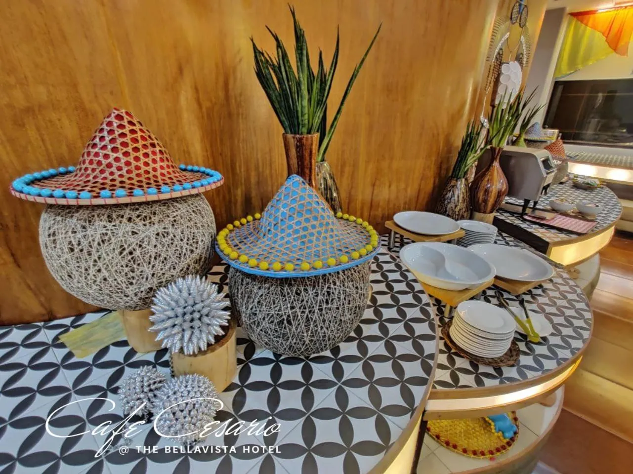 Restaurant/places to eat in The Bellavista Hotel