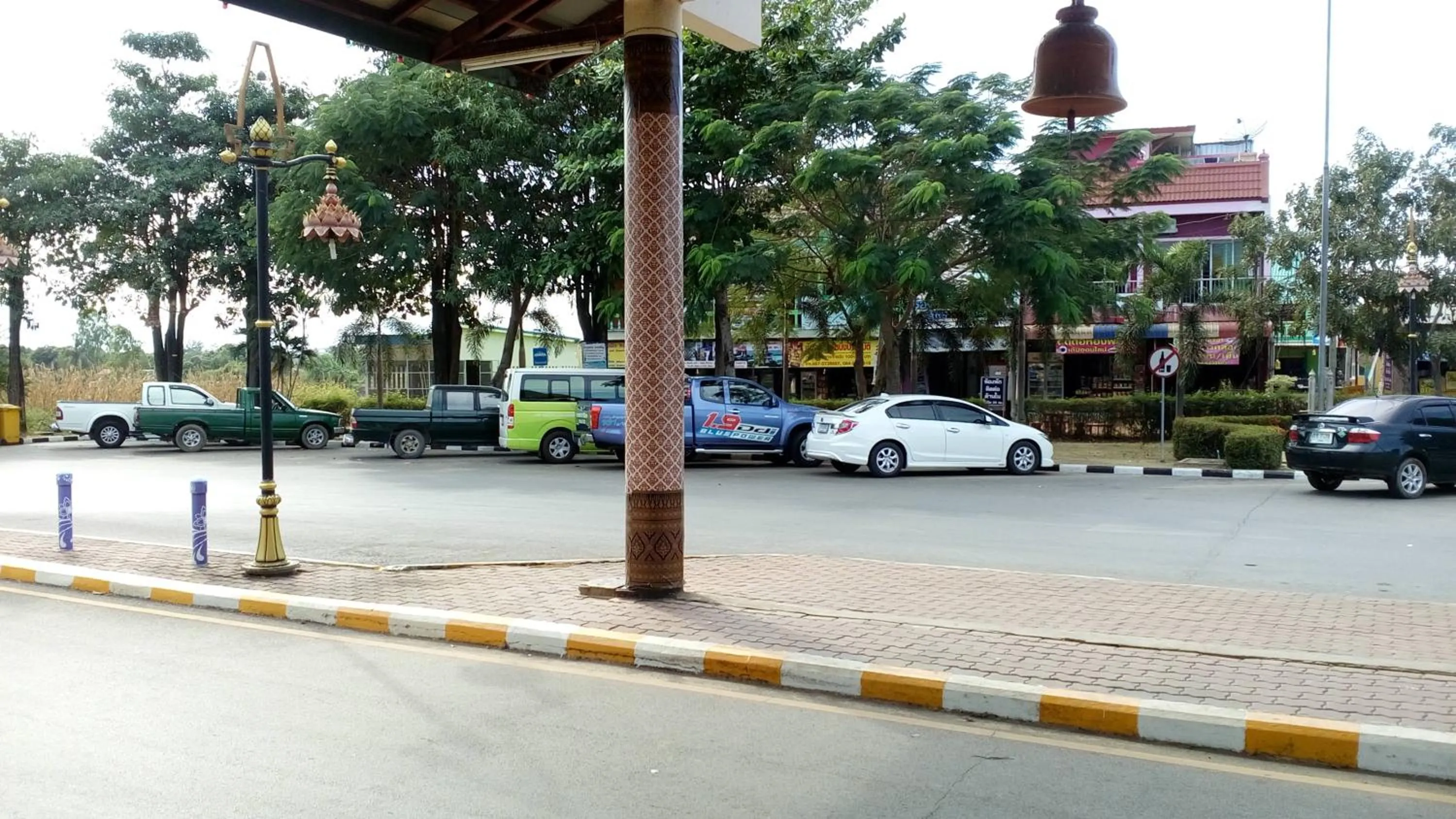 Off site in RuengsriSiri Guesthouse