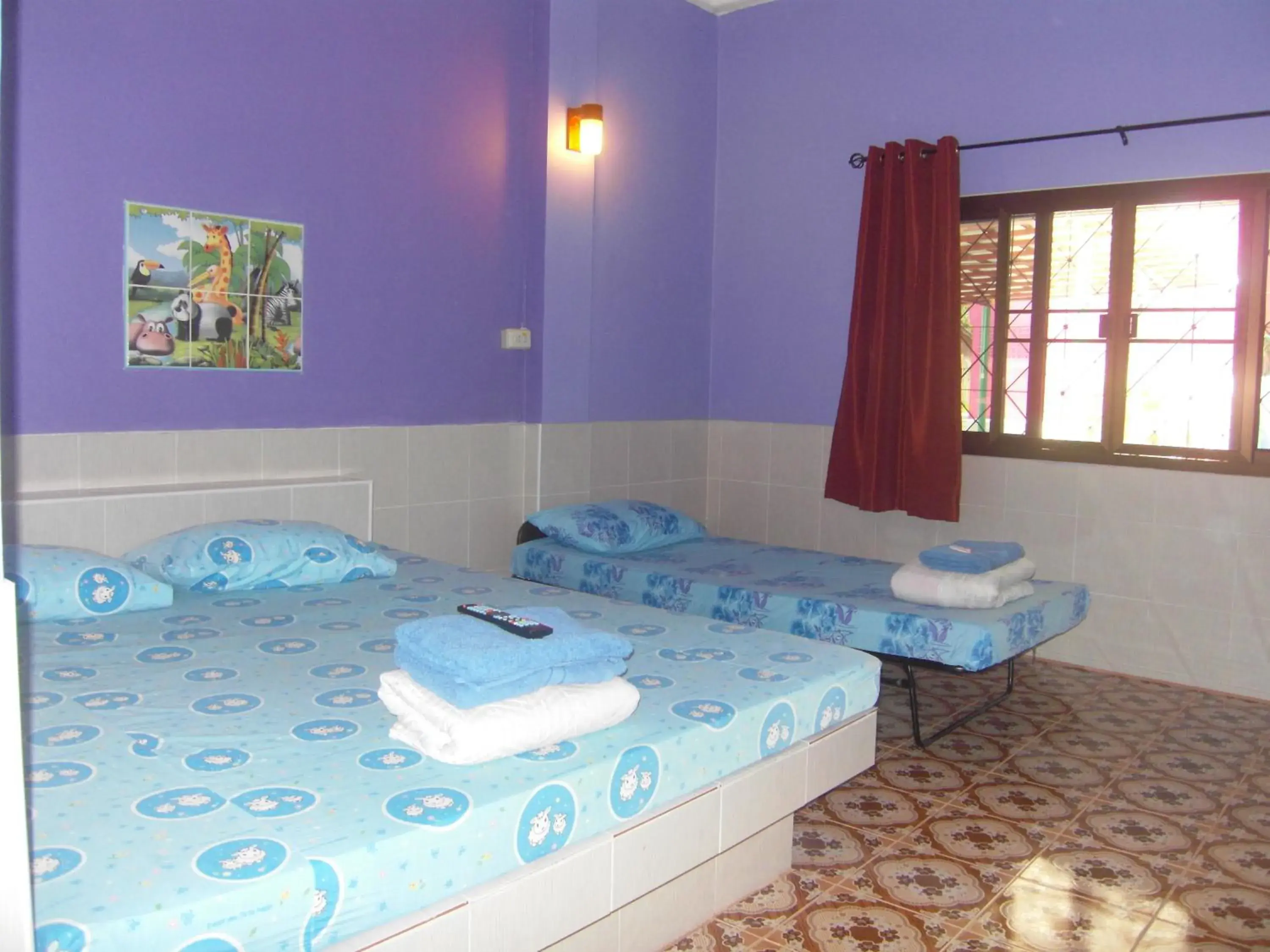Superior Triple Room in RuengsriSiri Guesthouse Superior Triple Room in RuengsriSiri Guesthouse