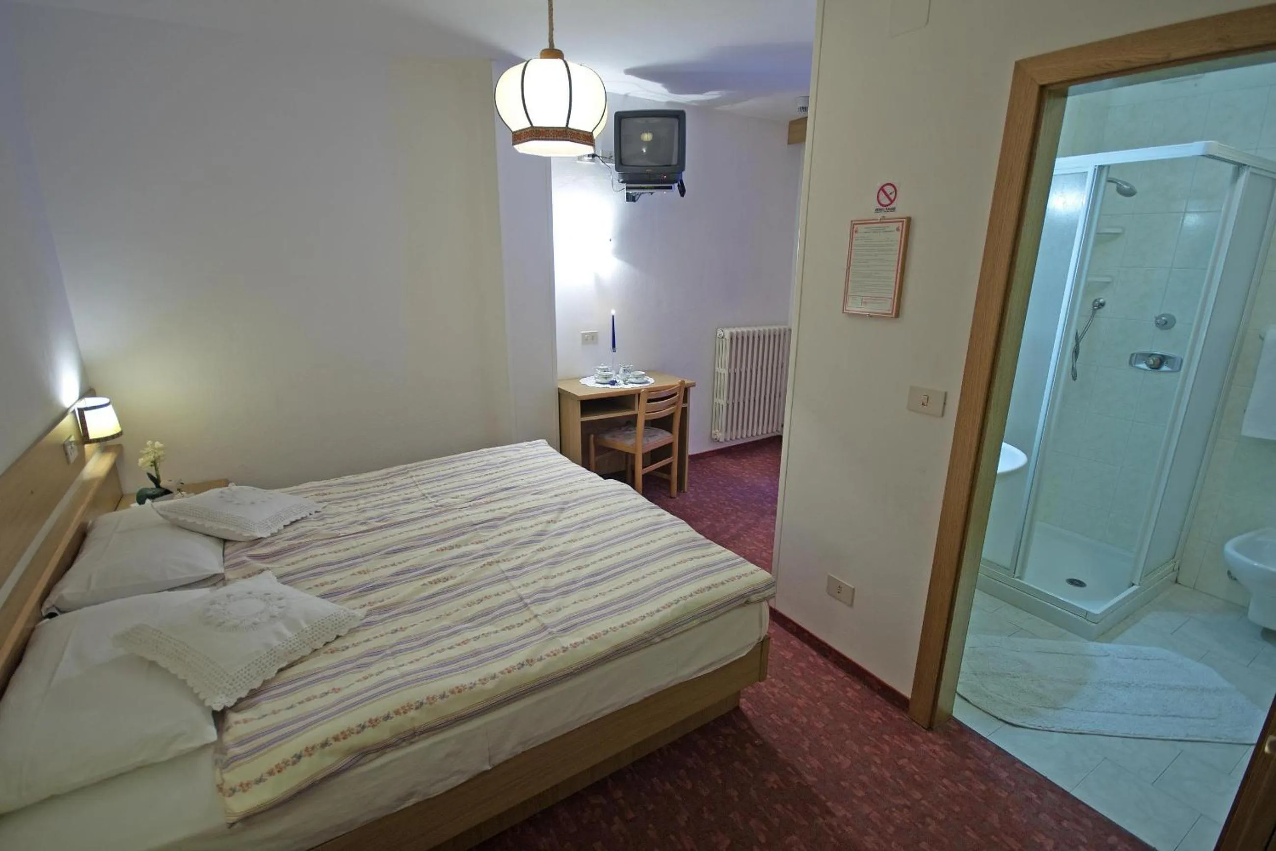 Bed in Hotel La Molinella