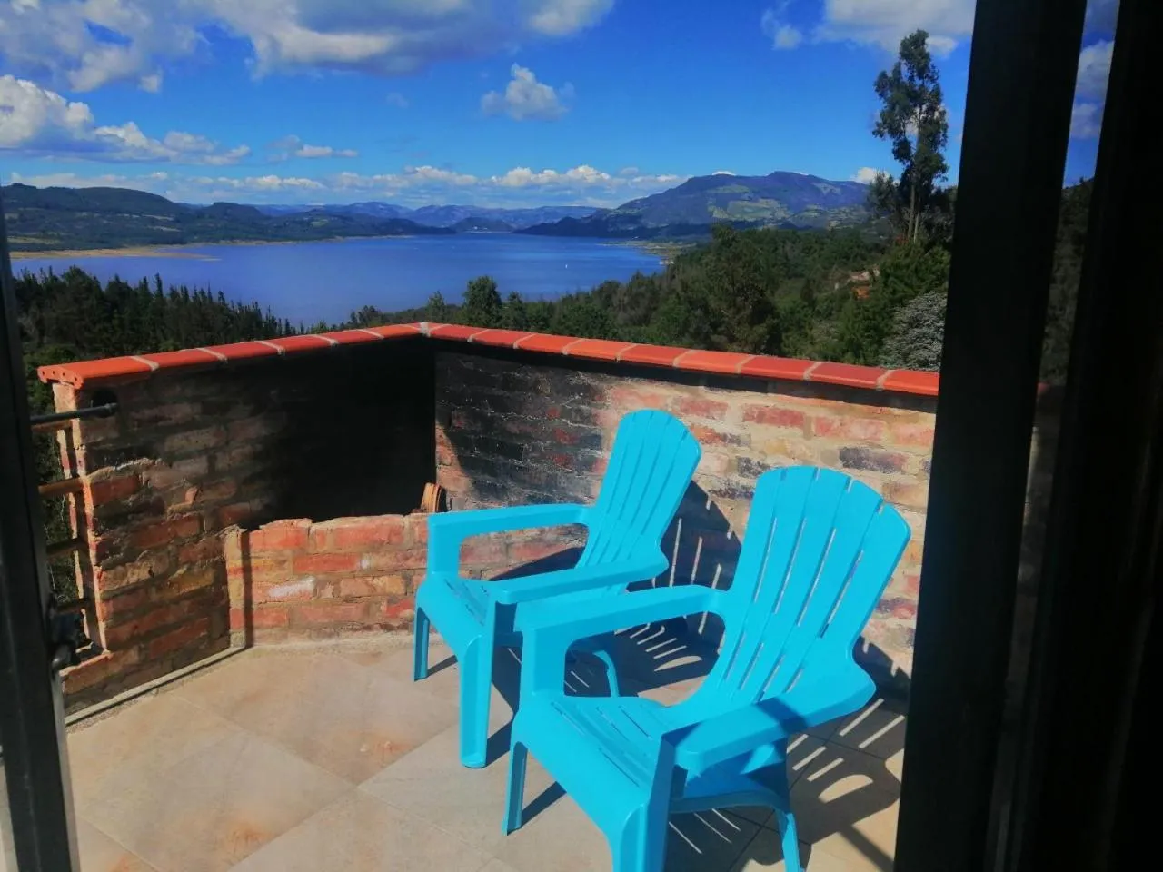Lake view in Abadia de Tomine
