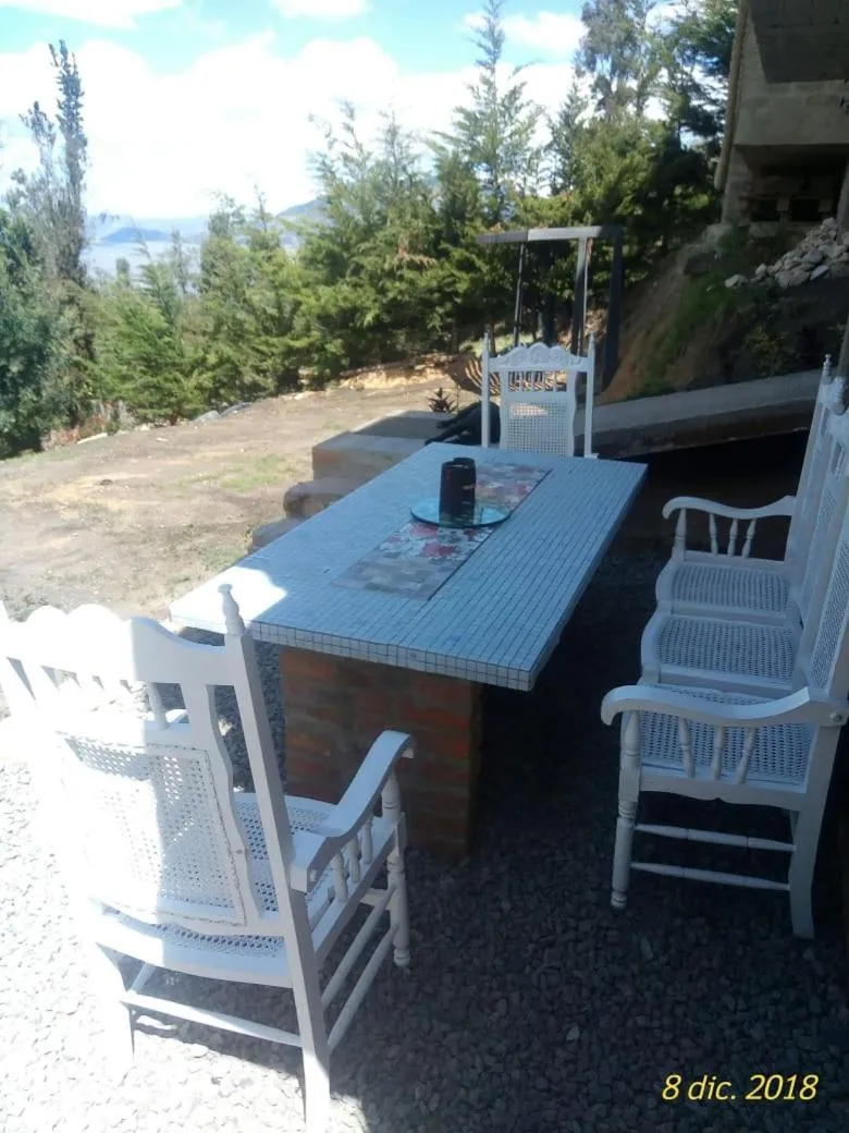 Dining area in Abadia de Tomine