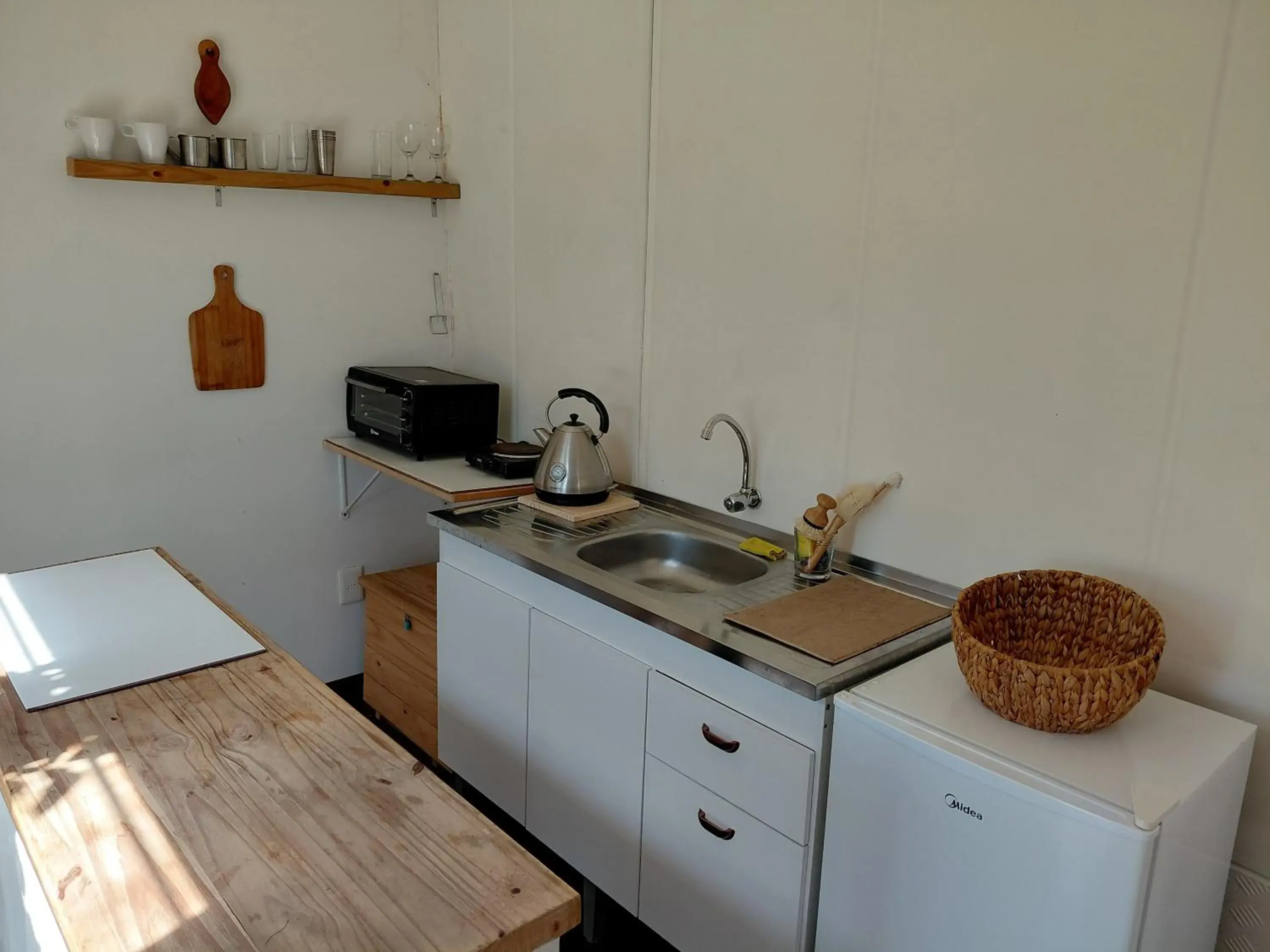 Budget Double Room in La Estacion Colonia Budget Double Room in La Estacion Colonia