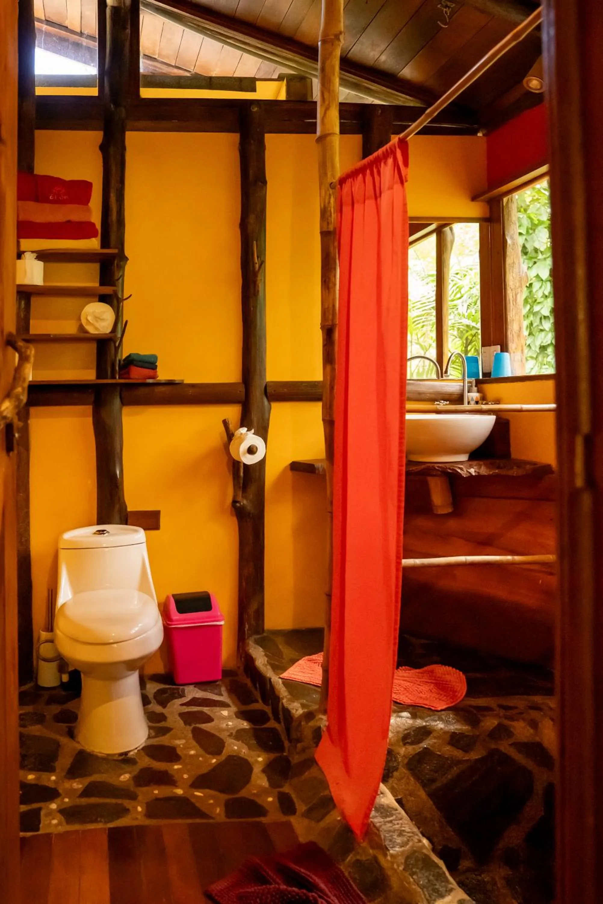 Bathroom in El Sol Monteverde