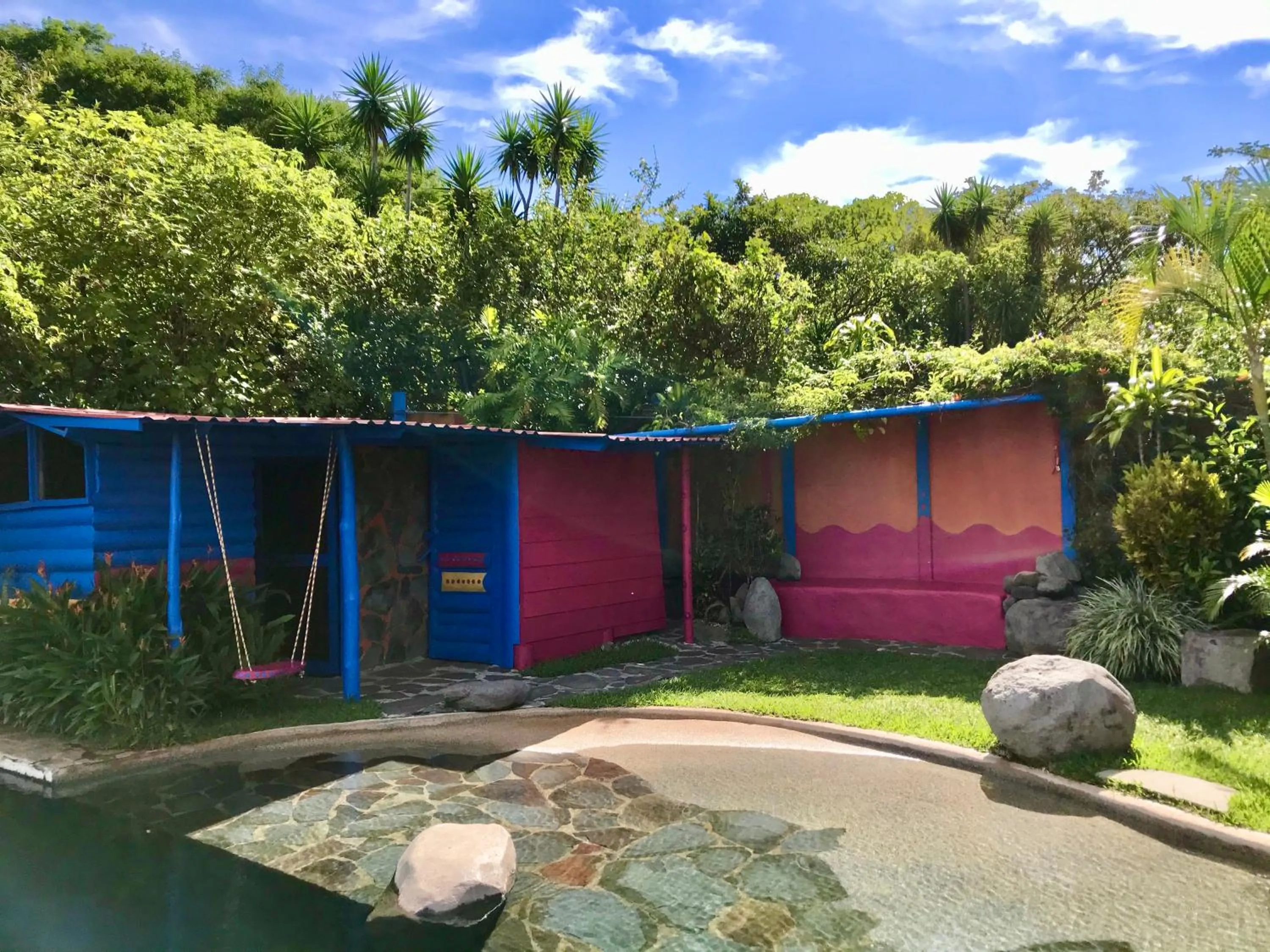 Swimming pool in El Sol Monteverde