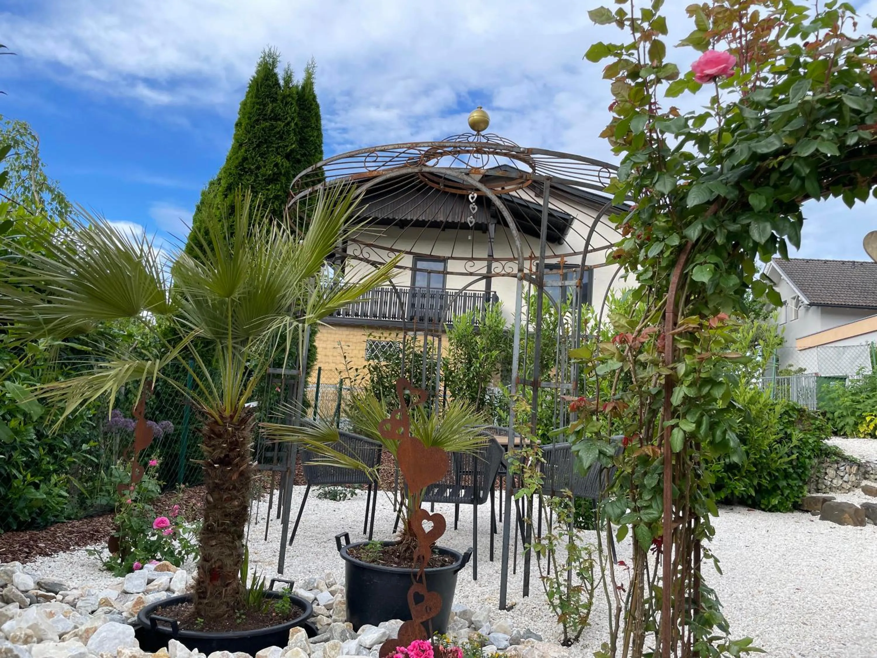 Garden in Bed and Breakfast Mittelkärnten