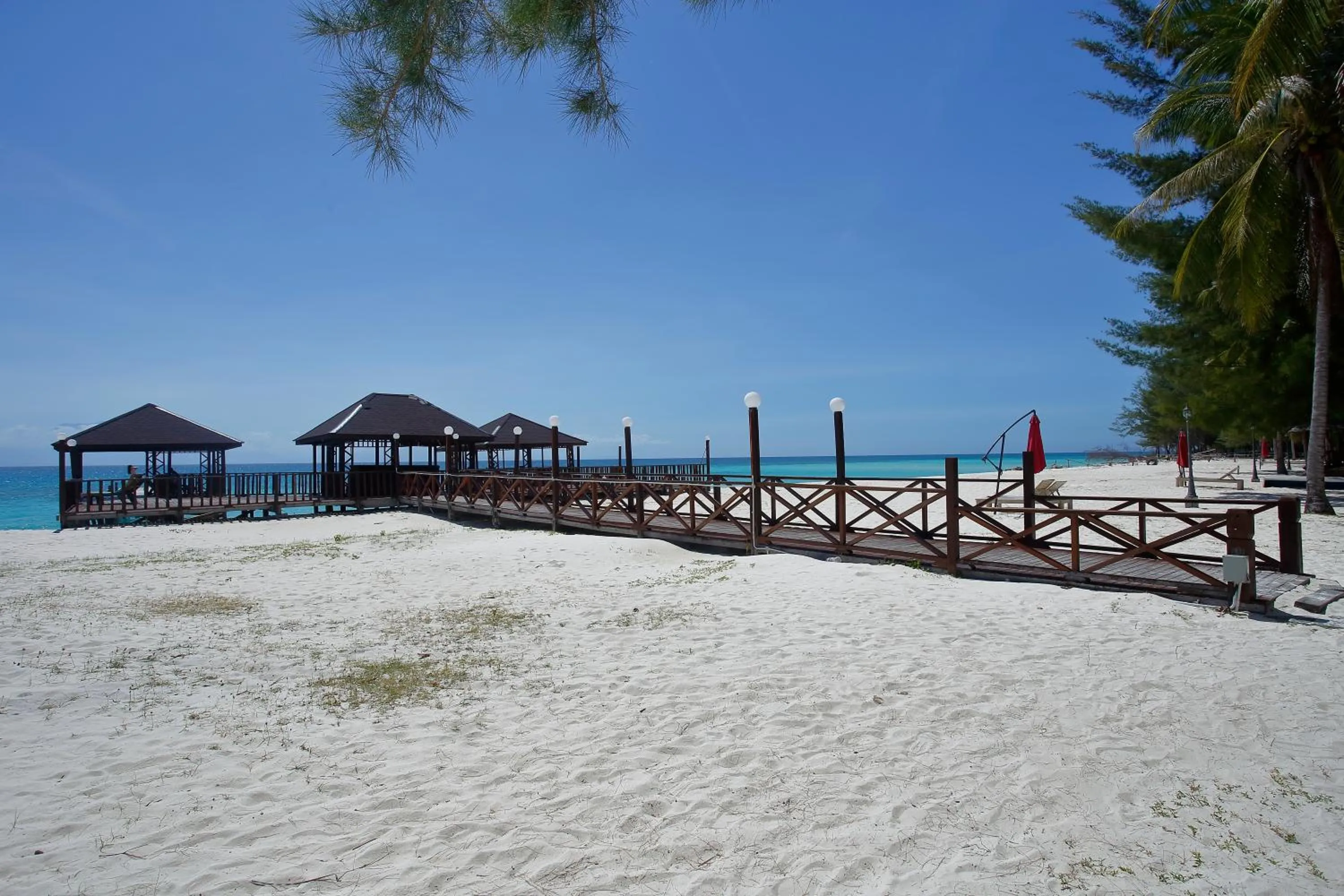 Beach in Sutera at Mantanani Island Resort & Spa