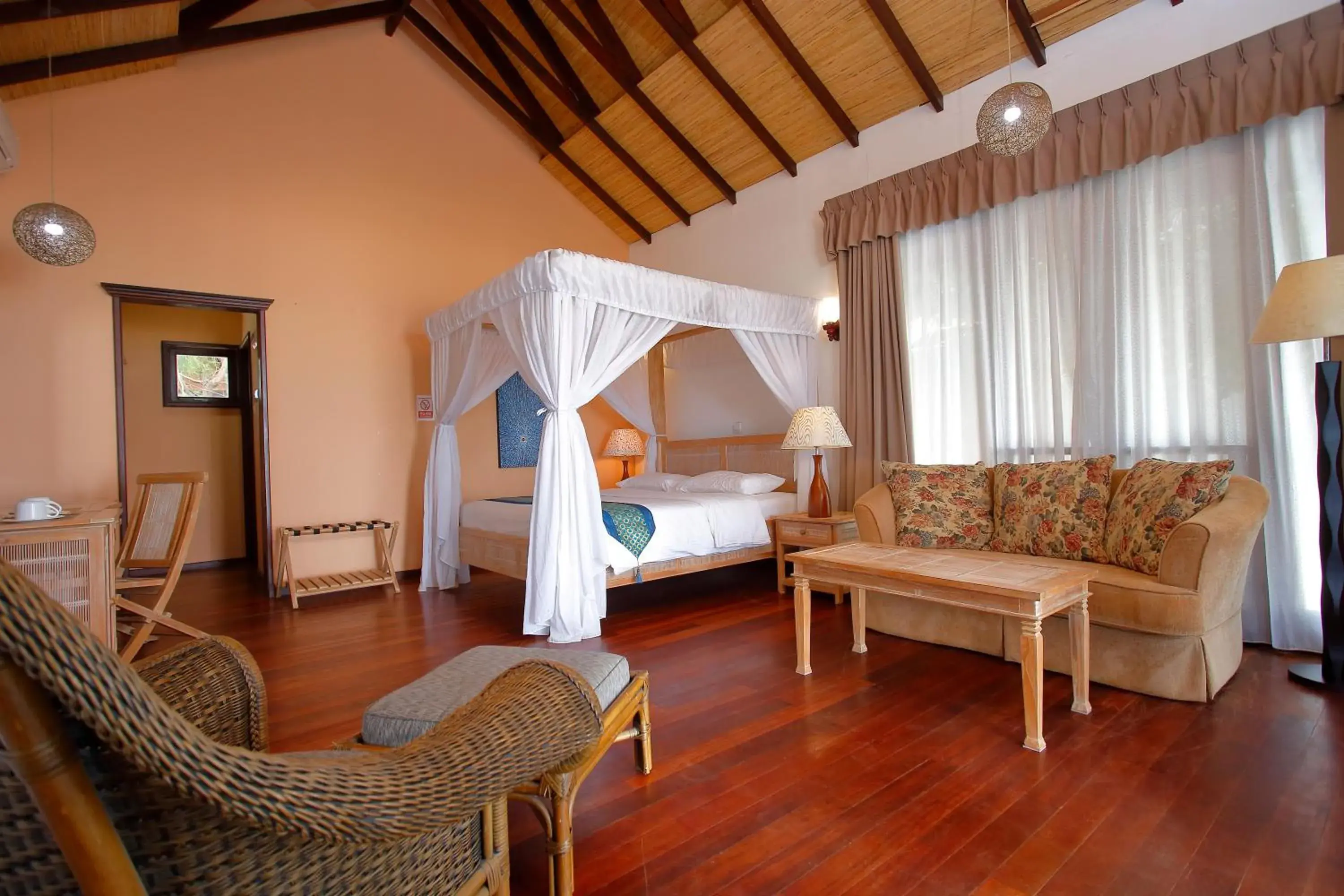 Bed in Sutera at Mantanani Island Resort & Spa Bed in Sutera at Mantanani Island Resort & Spa