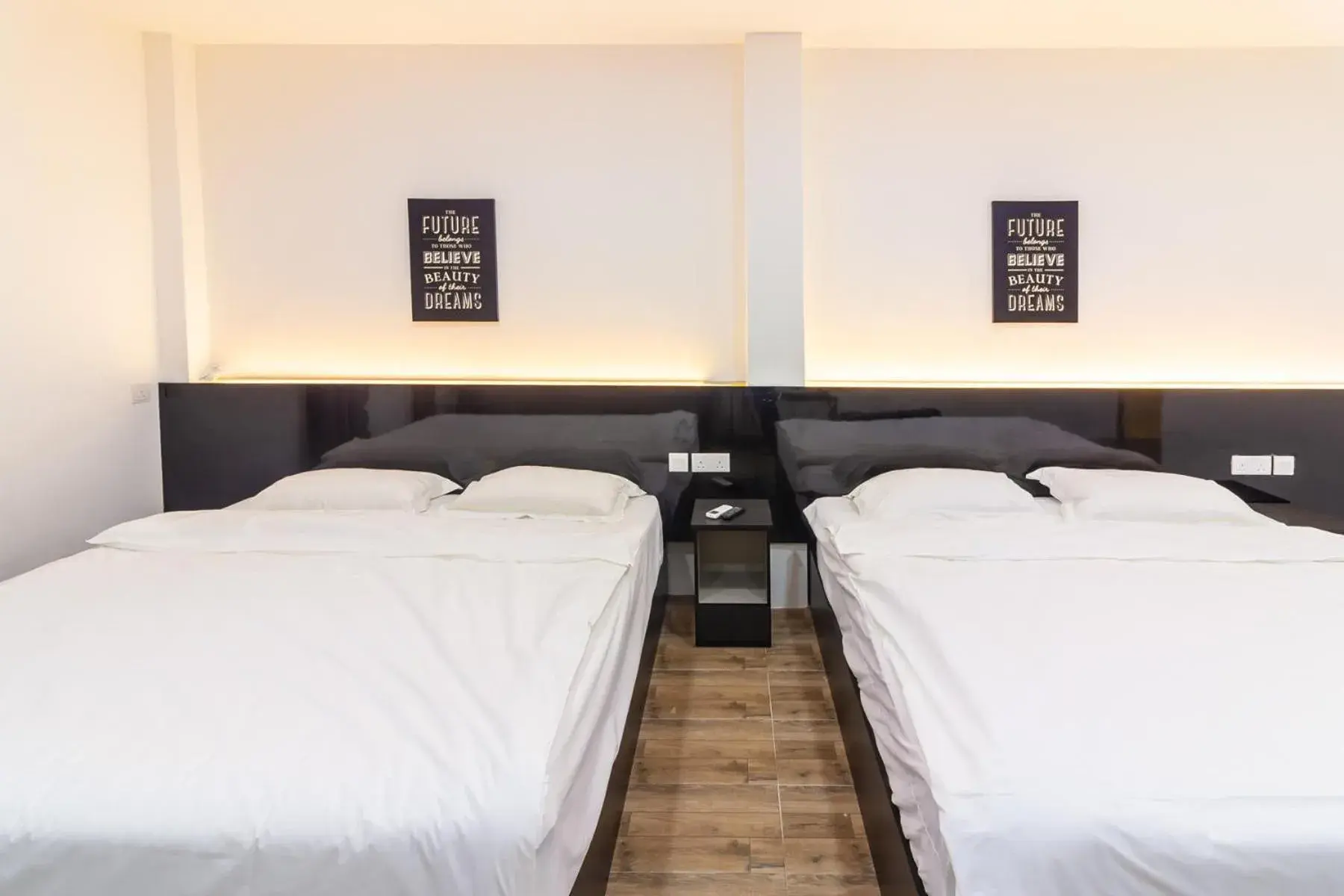 Bed in Tambun Warm Hotel Bed in Tambun Warm Hotel