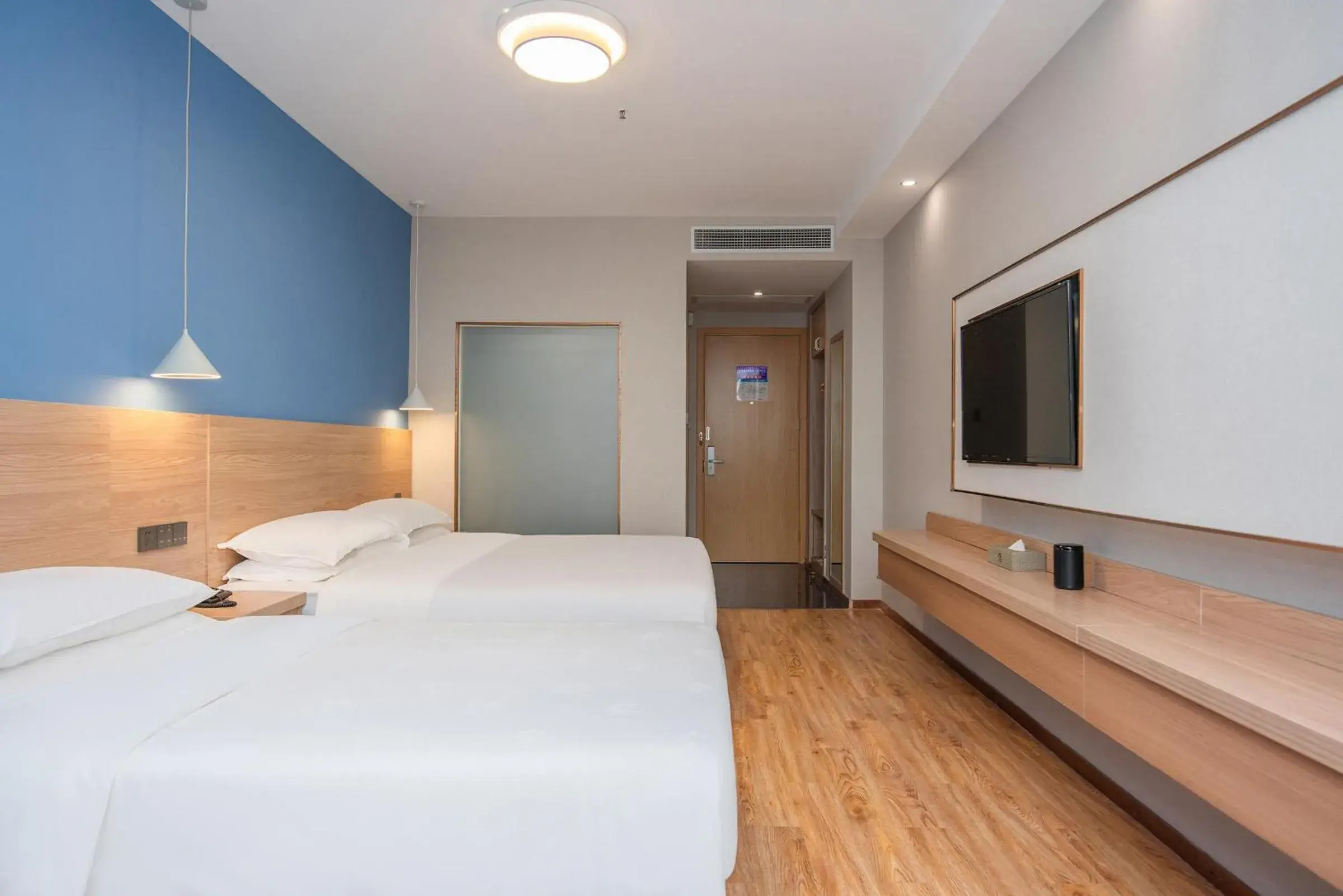 Bed in Future Shangju Hotel Bed in Future Shangju Hotel